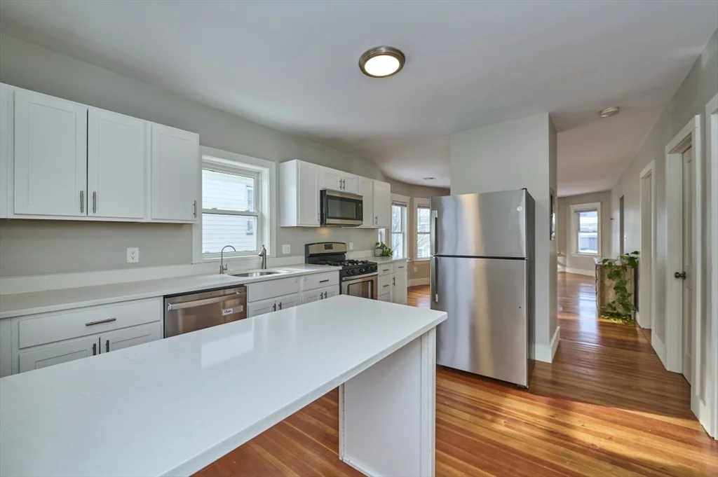 22 Burget Ave, Tufts University