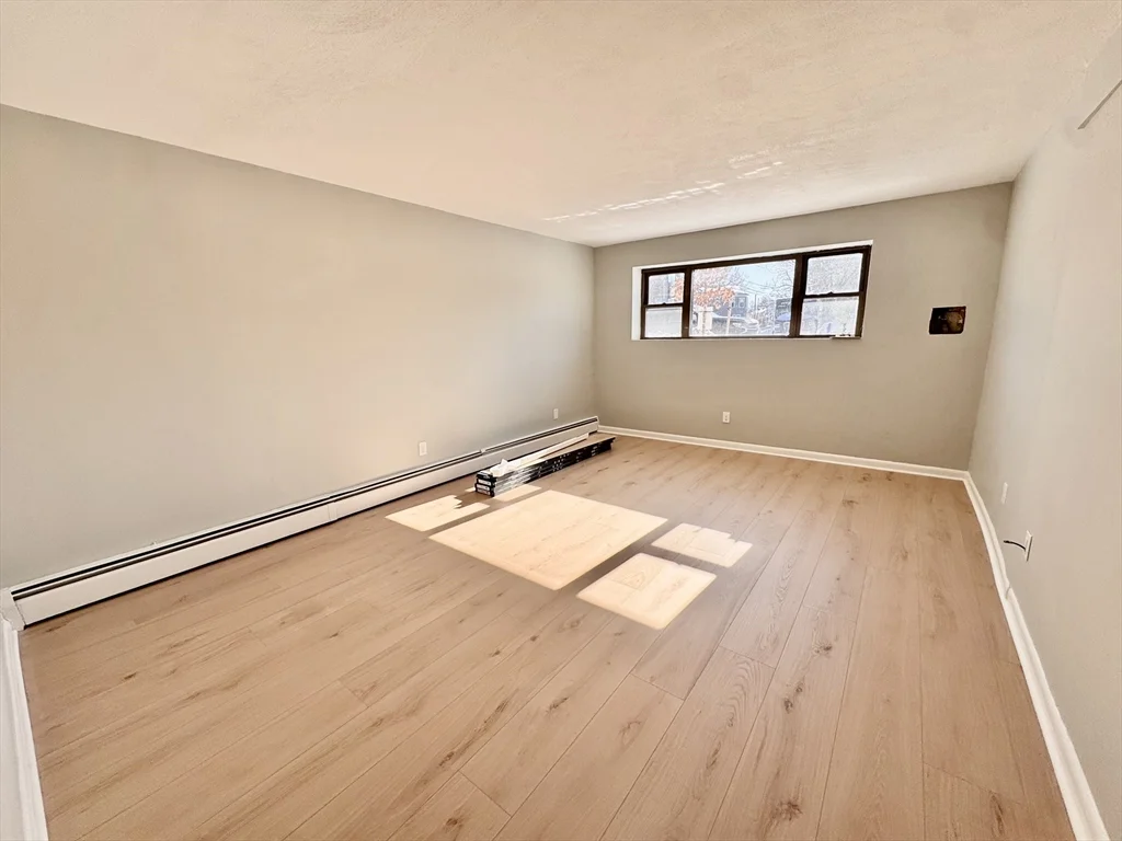 97 Spring St, West Roxbury