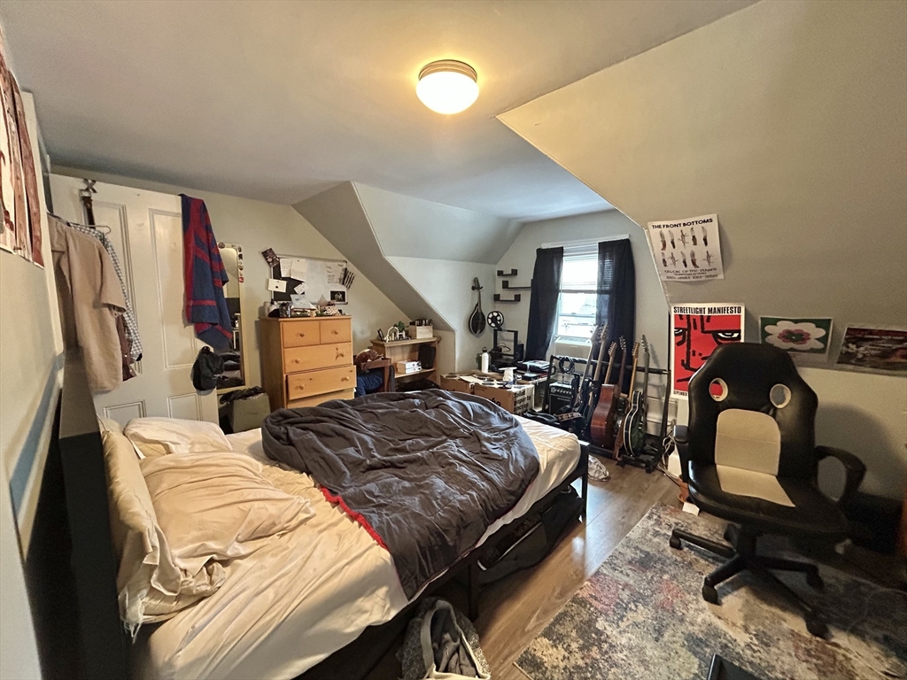 4 Swetts Ct, Watertown