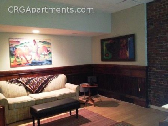 17 Bow St, Prospect Hill