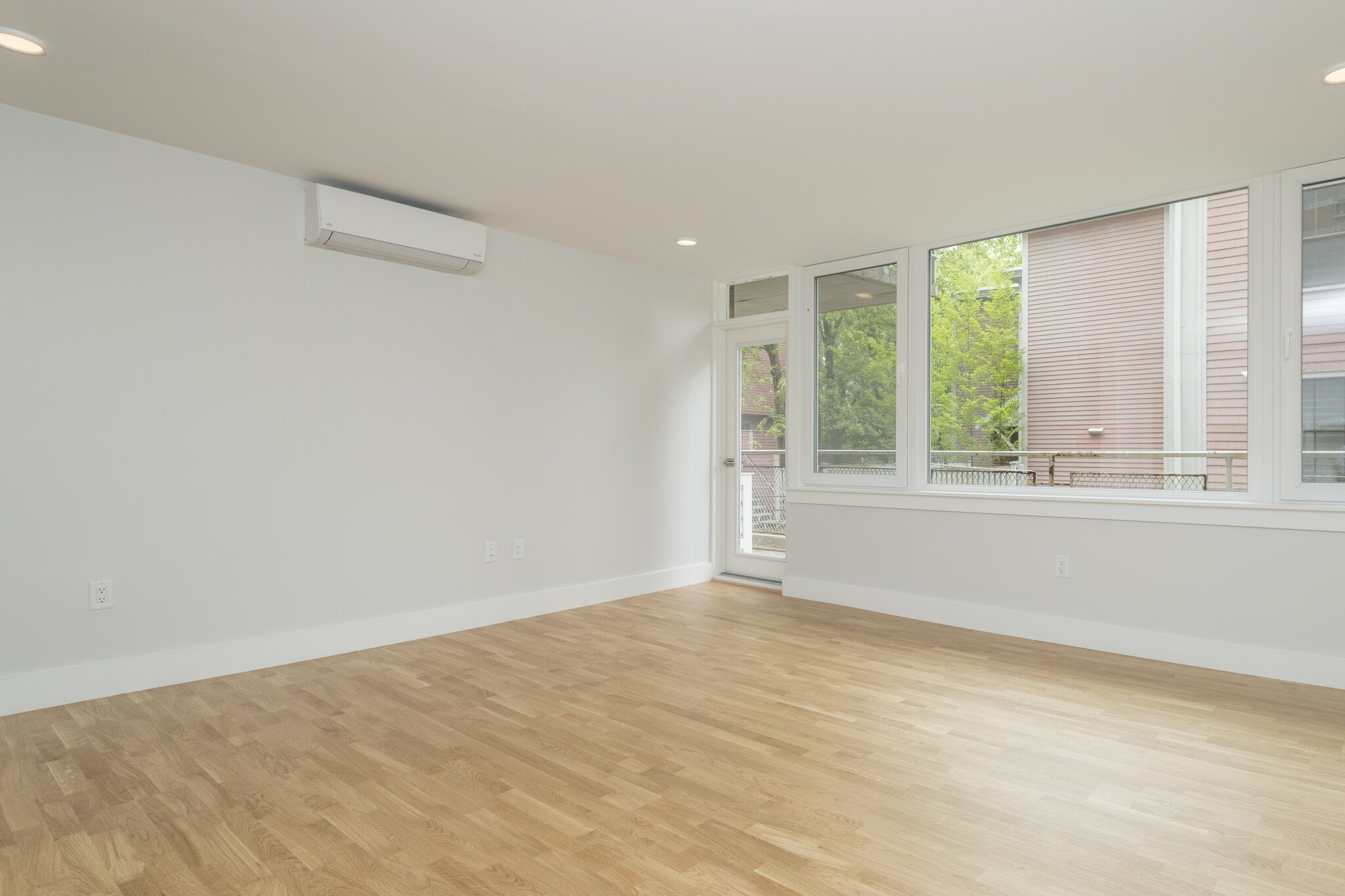 334 Harvard St, Mid-Cambridge
