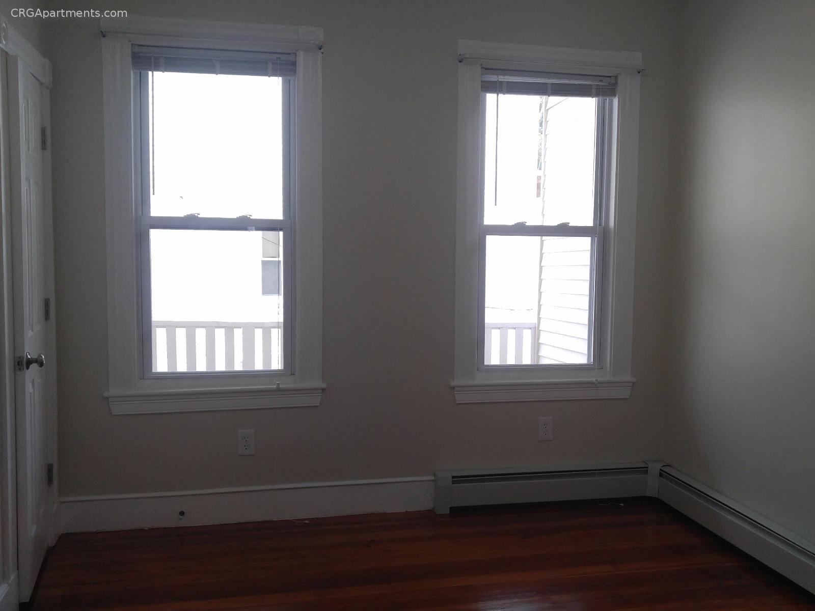 2.5 bed, 1 bath apartment for rent at 69 Newton St Unit 2, Union Square — photo 11 of 17