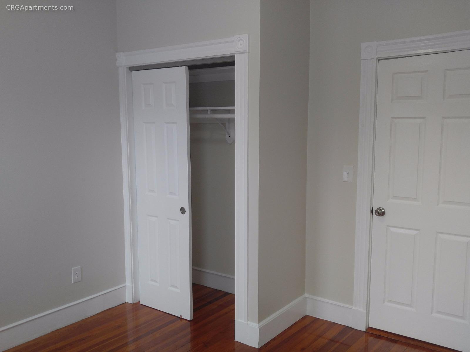 2.5 bed, 1 bath apartment for rent at 69 Newton St Unit 2, Union Square — photo 7 of 17