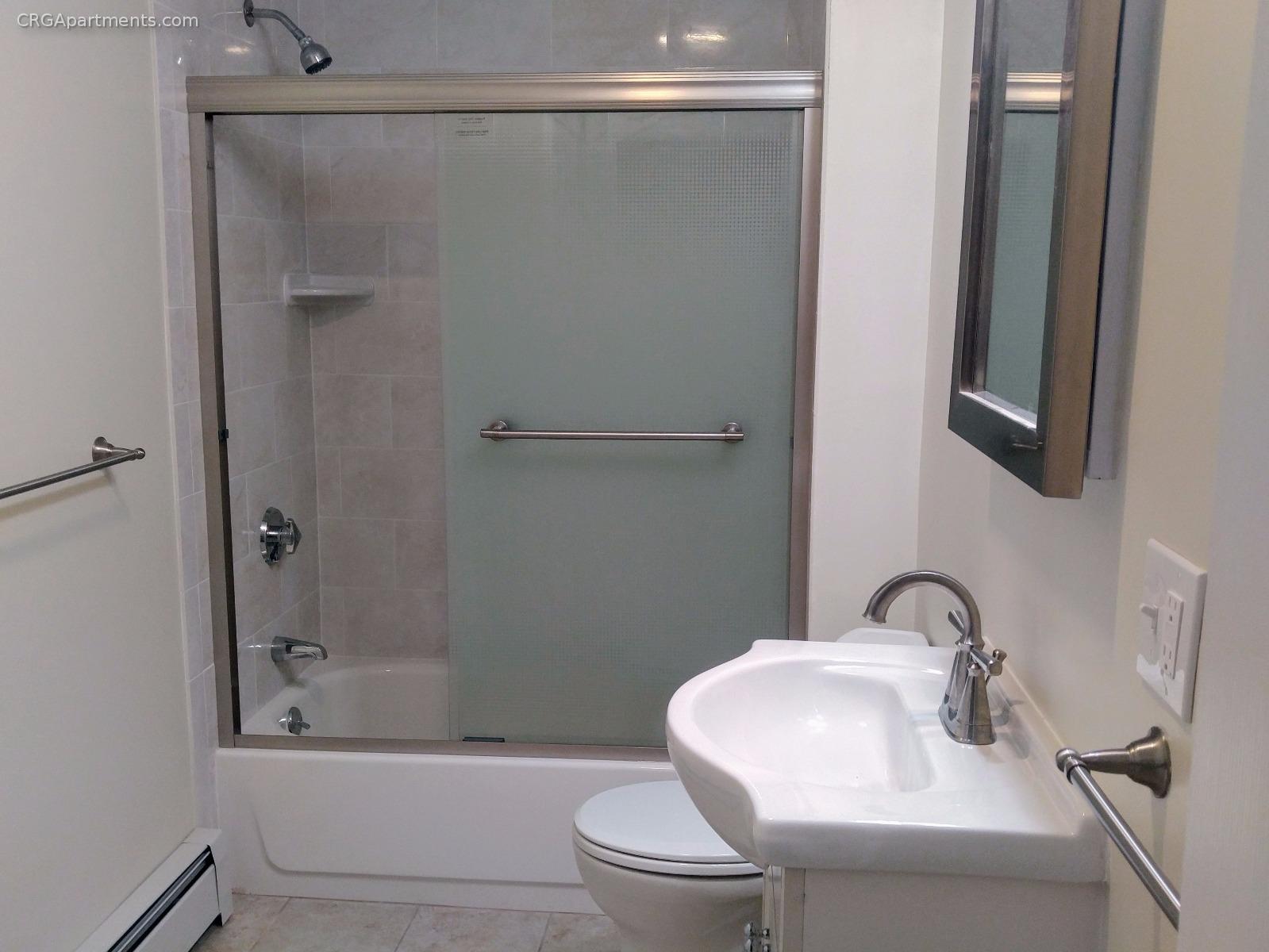2.5 bed, 1 bath apartment for rent at 69 Newton St Unit 2, Union Square — photo 8 of 17