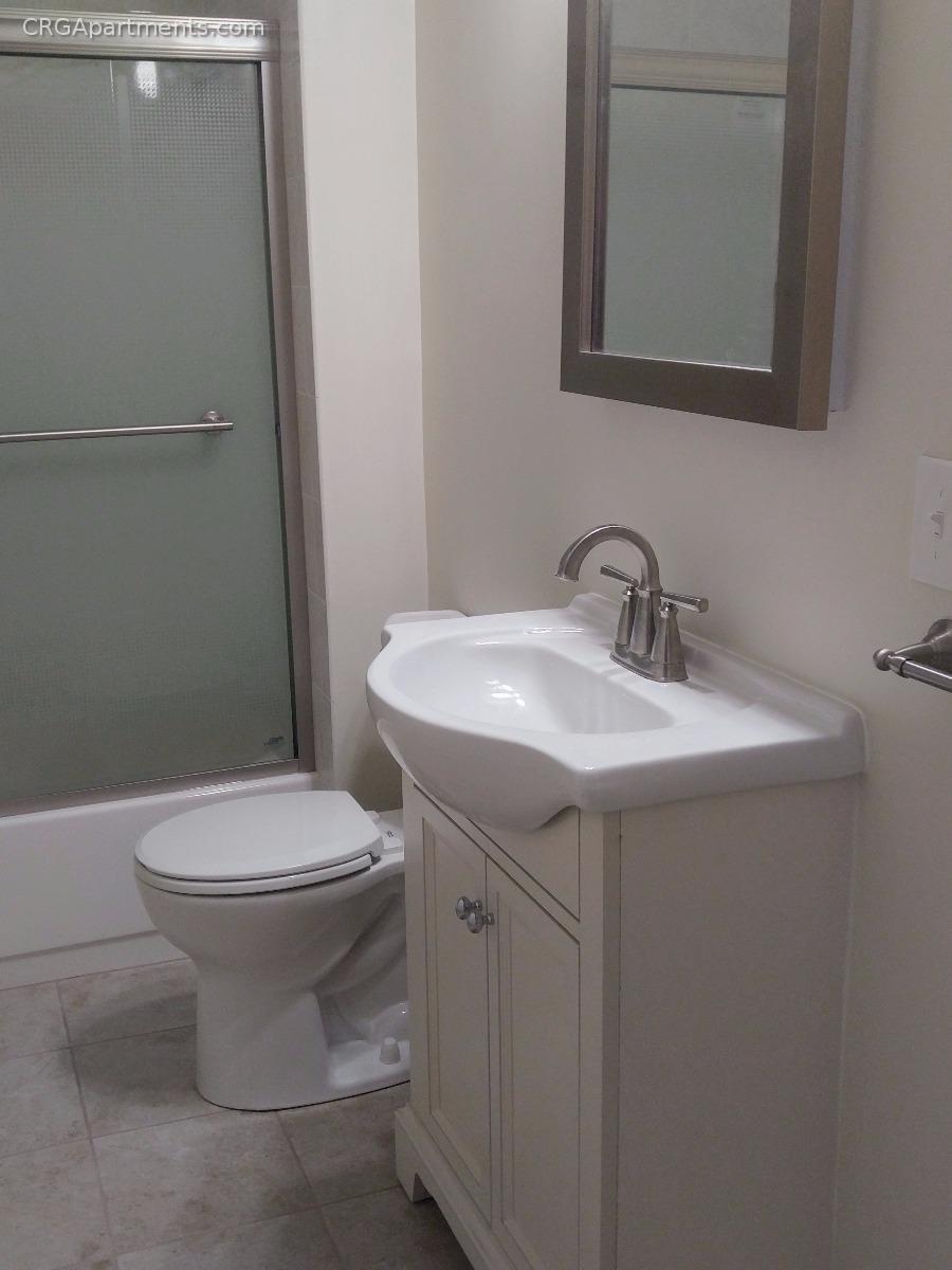 2.5 bed, 1 bath apartment for rent at 69 Newton St Unit 2, Union Square — photo 16 of 17