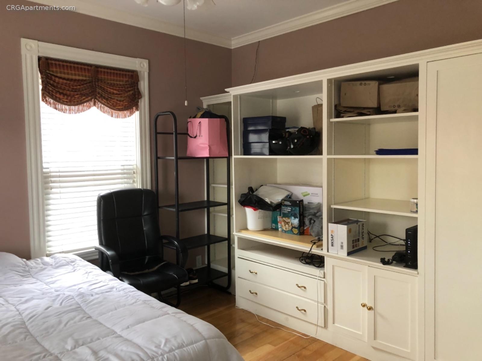 6 Saint Paul St, Mid-Cambridge