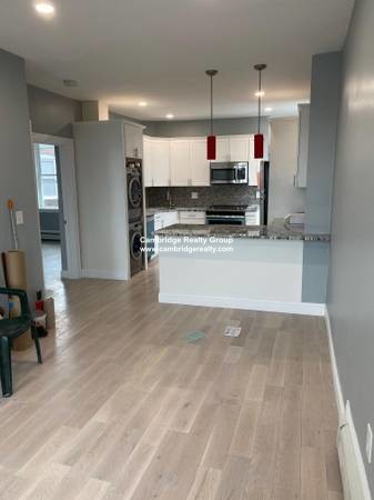 117 Orleans St, East Boston