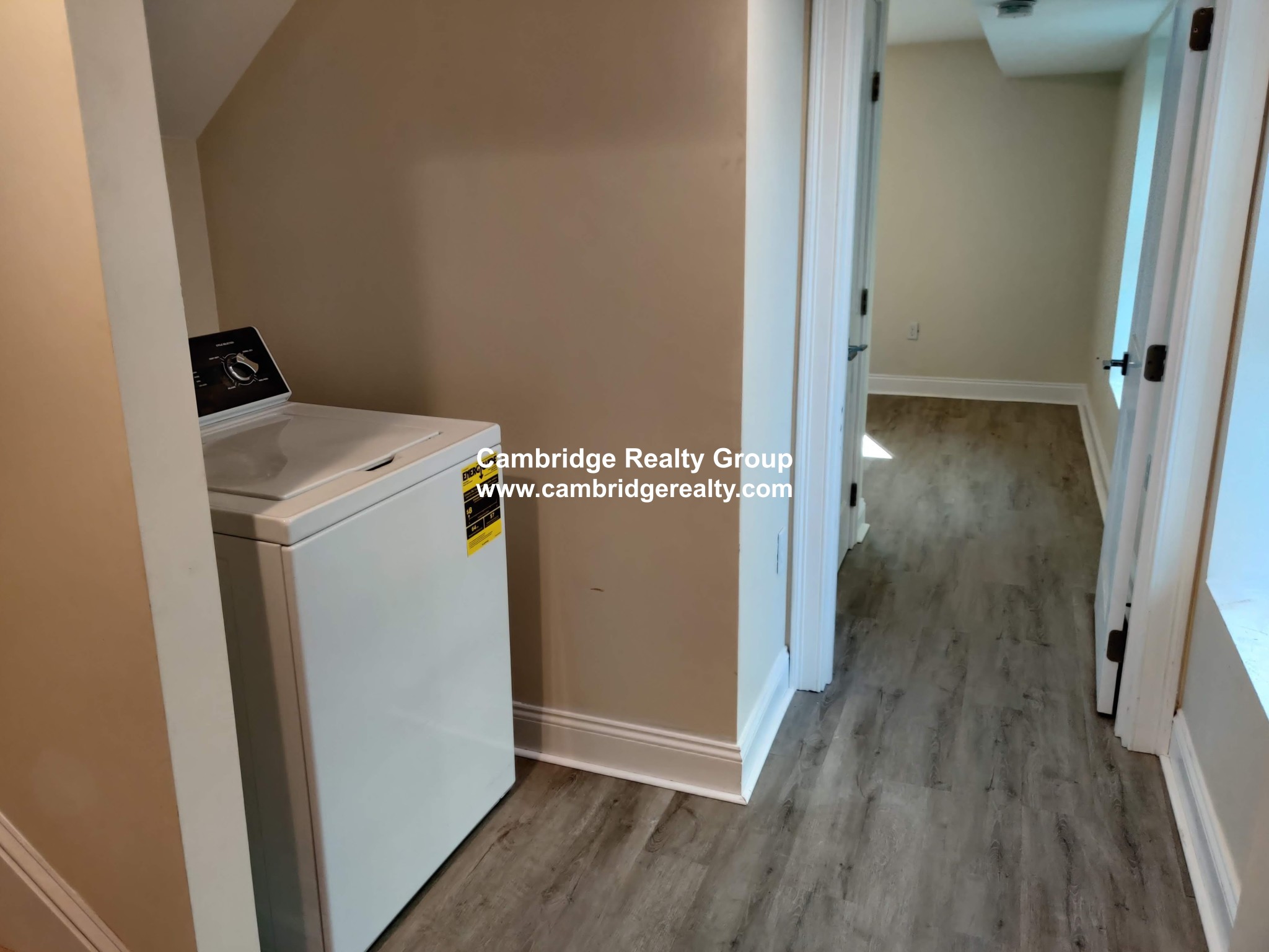 478 Fulton St, Medford