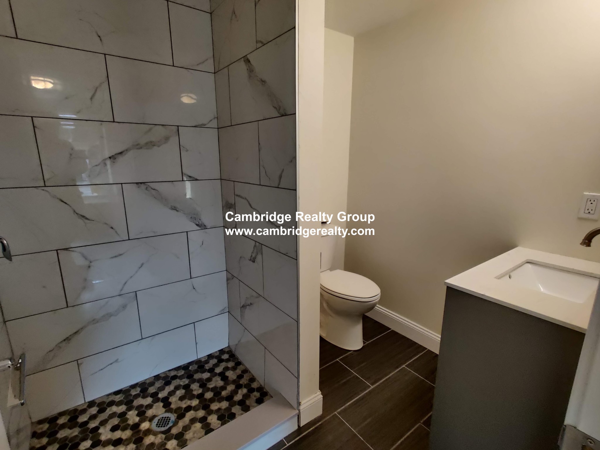 478 Fulton St, Medford