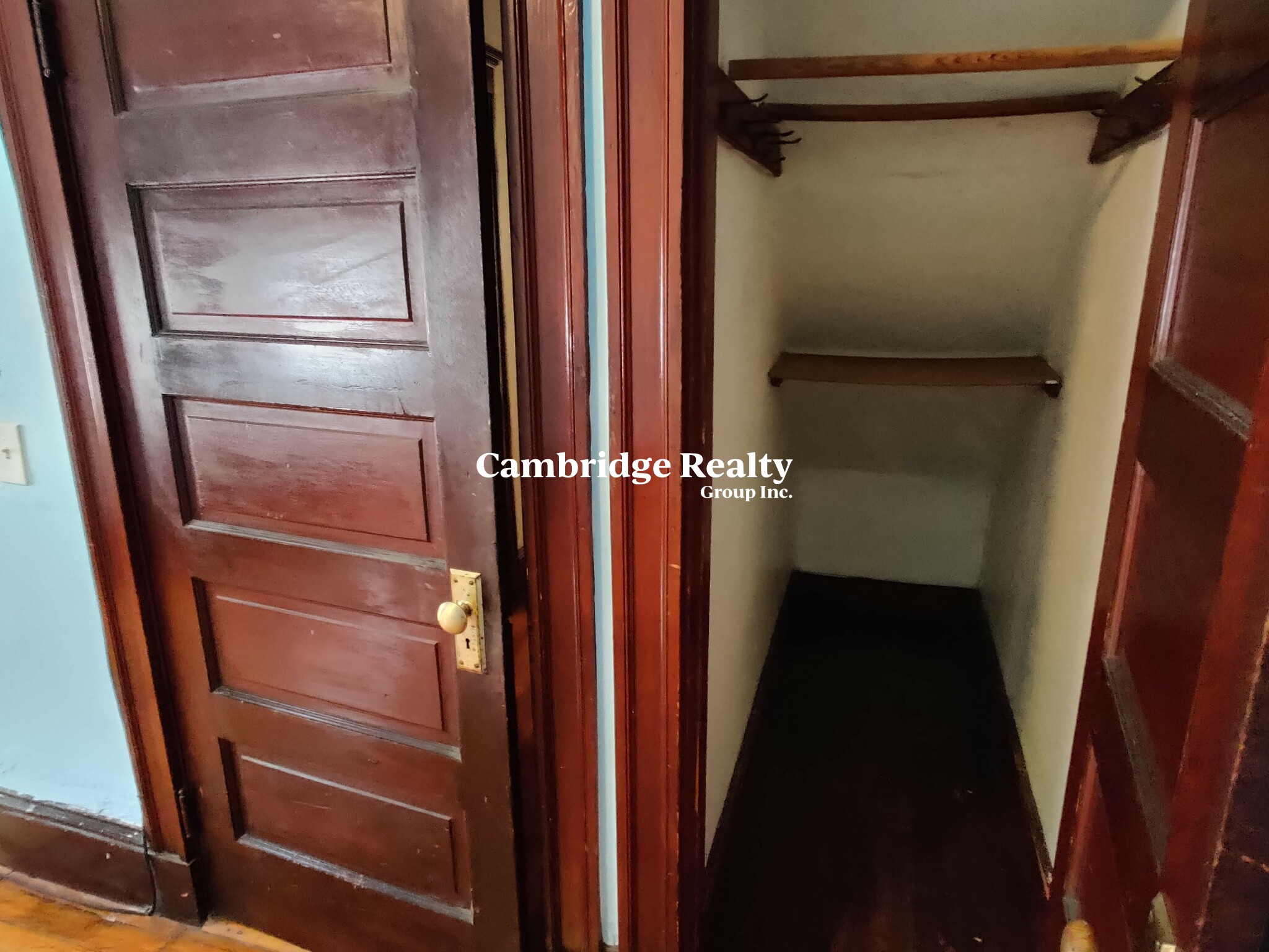 51 Bay State Ave, Powder House Square