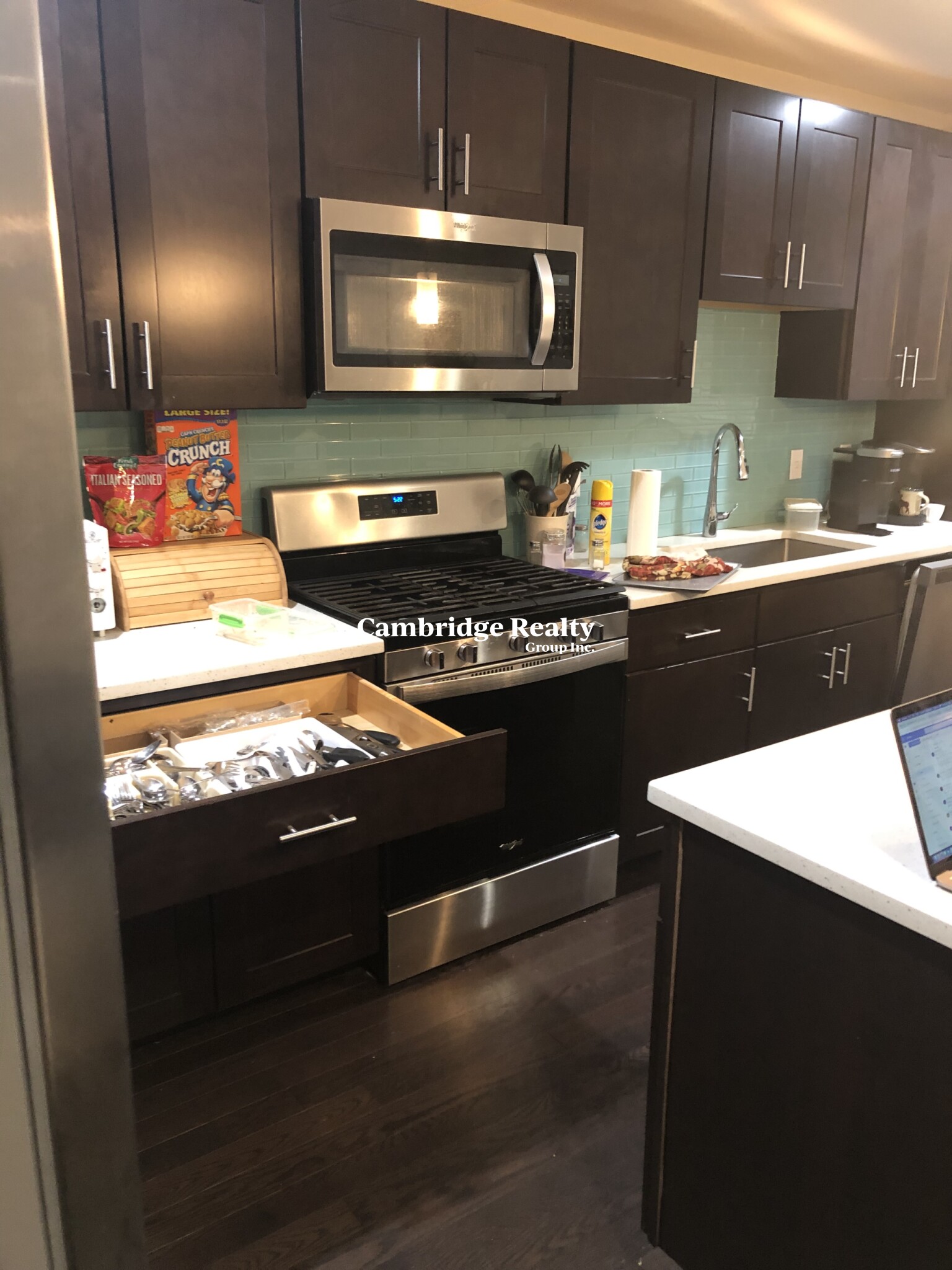 478 Fulton St, Medford