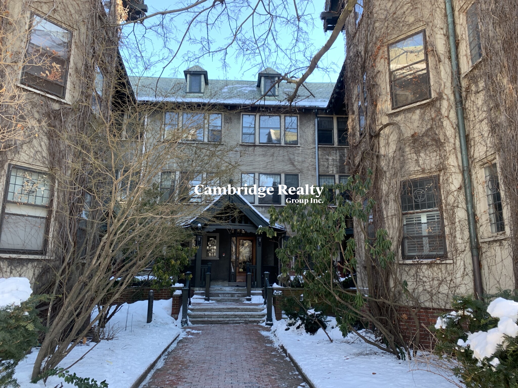 10 Remington St, Mid-Cambridge