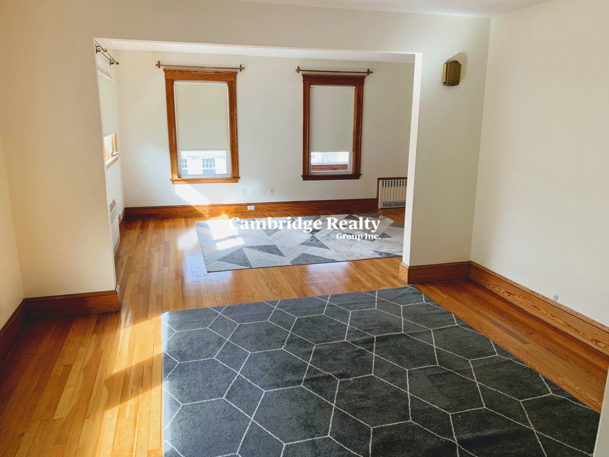 19 Adams St, Arlington