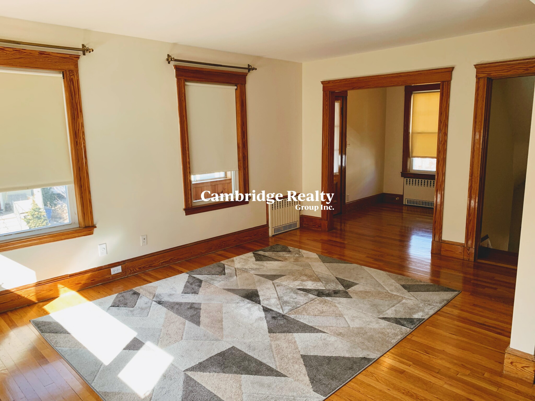 19 Adams St, Arlington