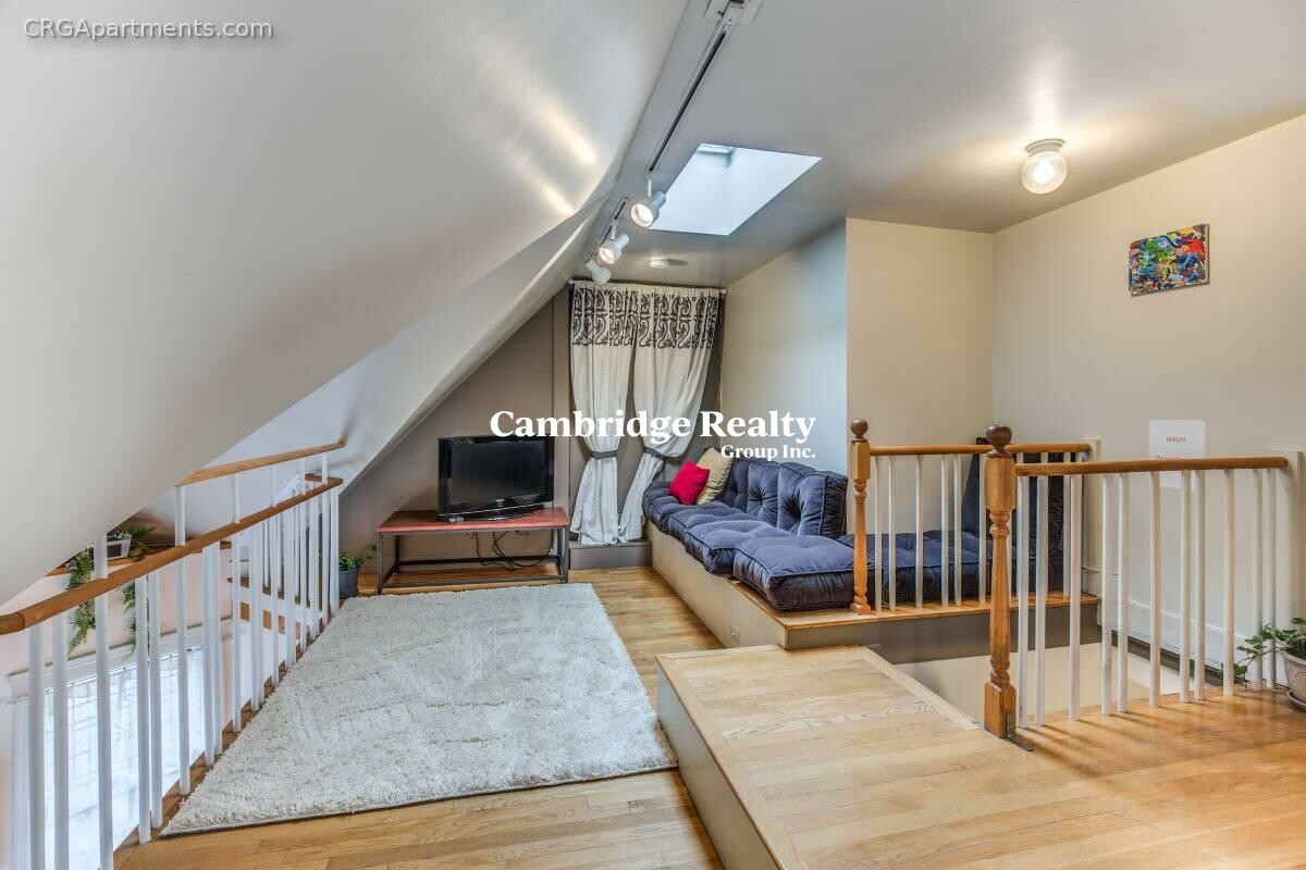 10 Remington St, Mid-Cambridge
