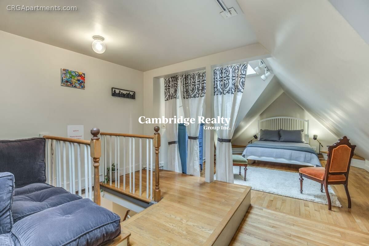 10 Remington St, Mid-Cambridge