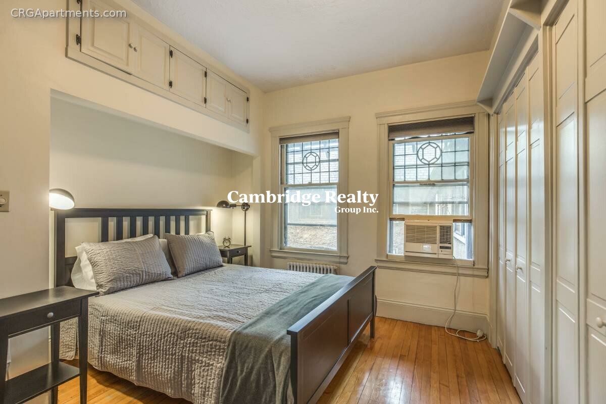 10 Remington St, Mid-Cambridge