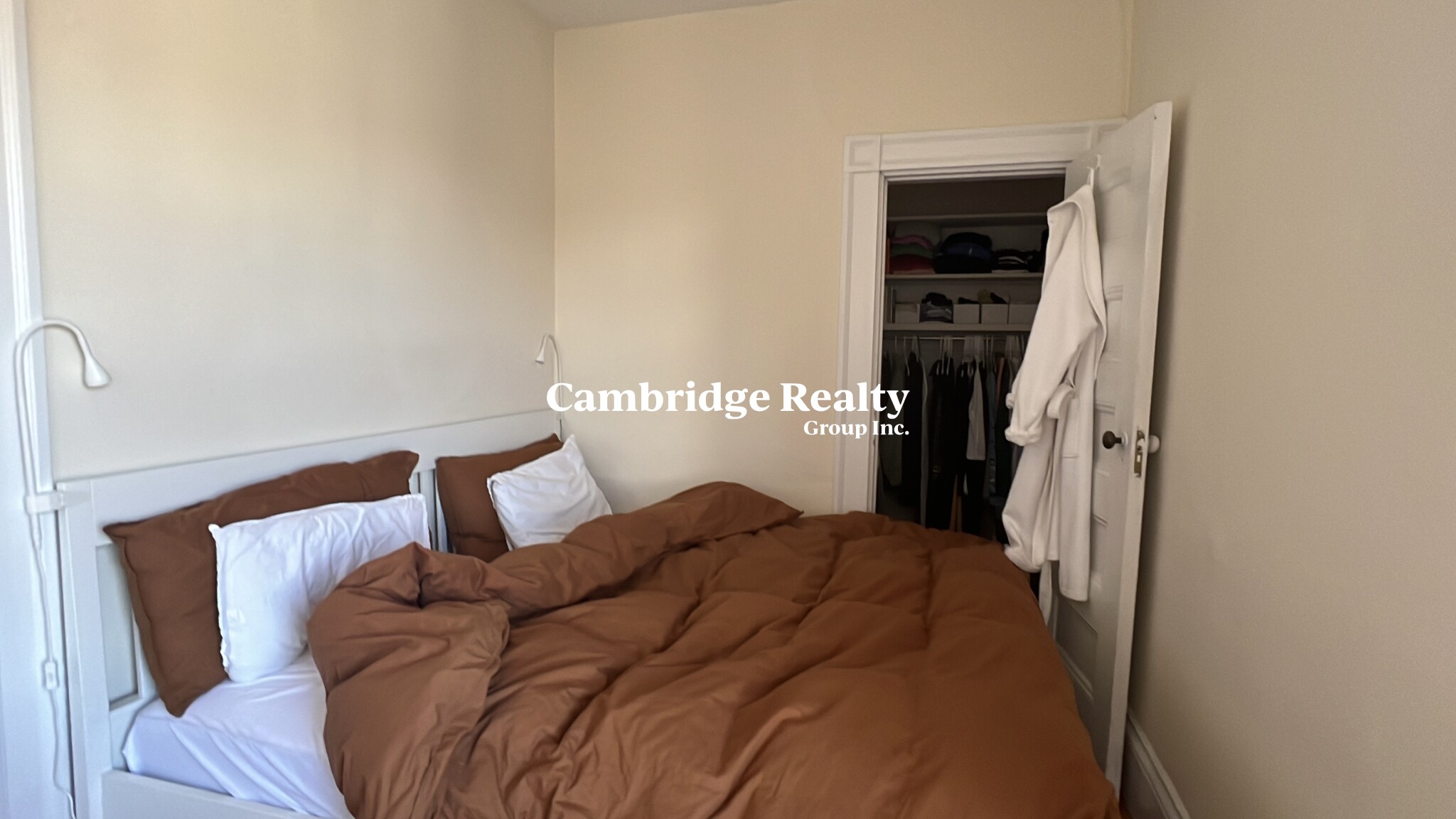 2 Ware St, Mid-Cambridge