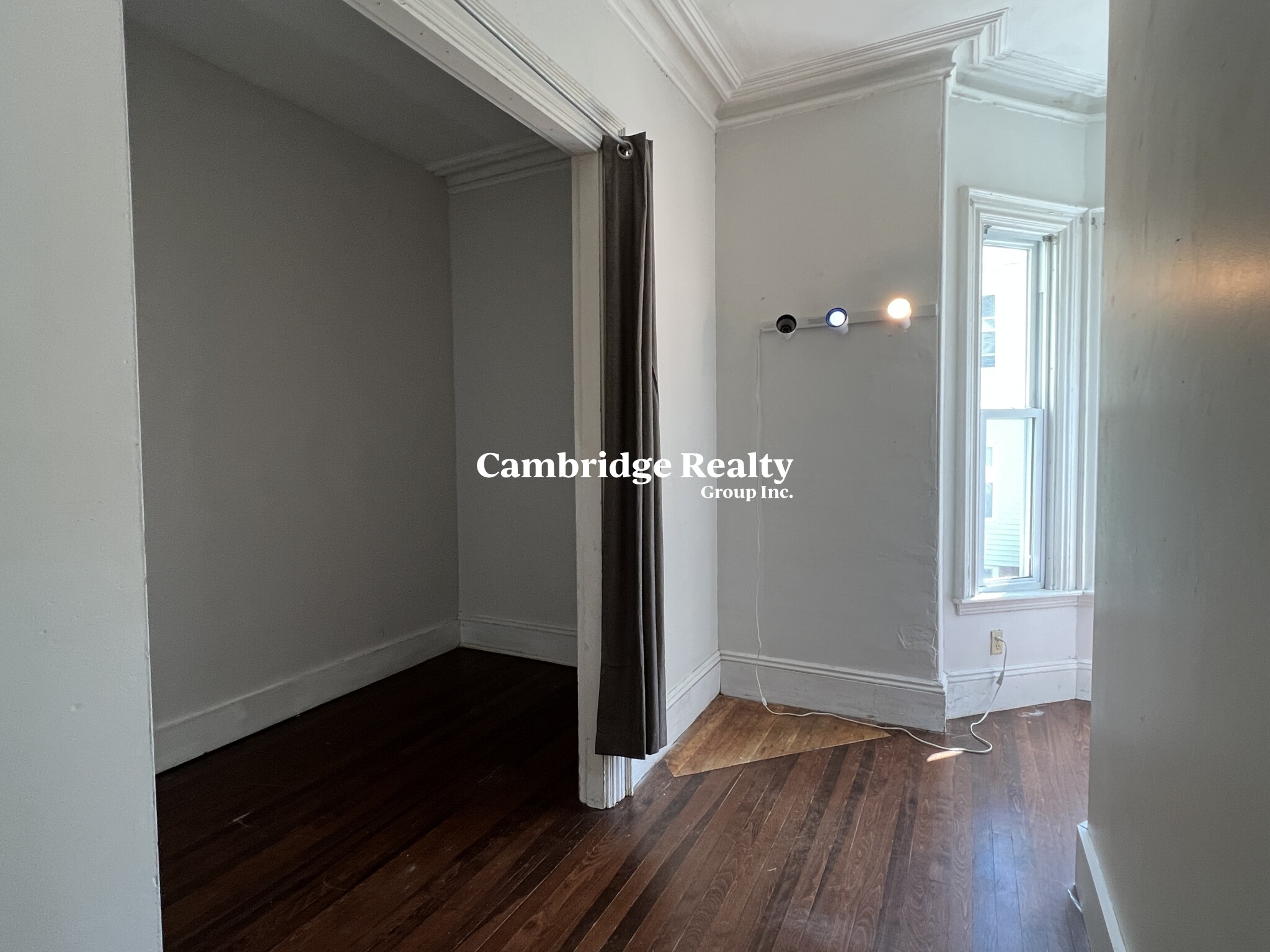 76 Curtis St, West Somerville