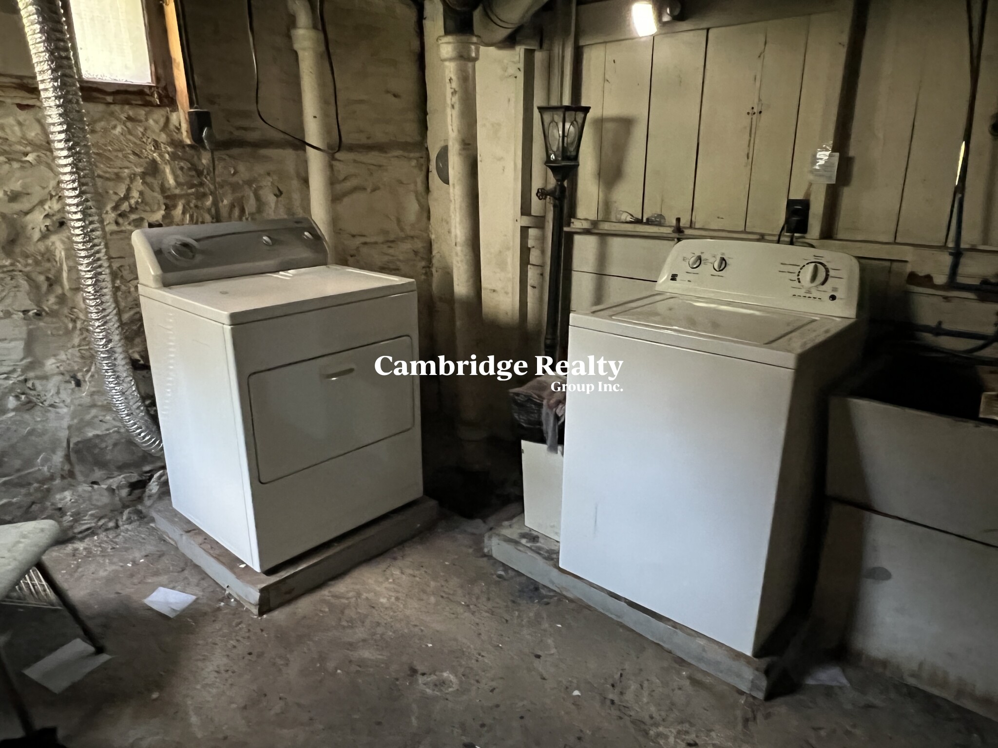 22 Grand View Ave, Prospect Hill