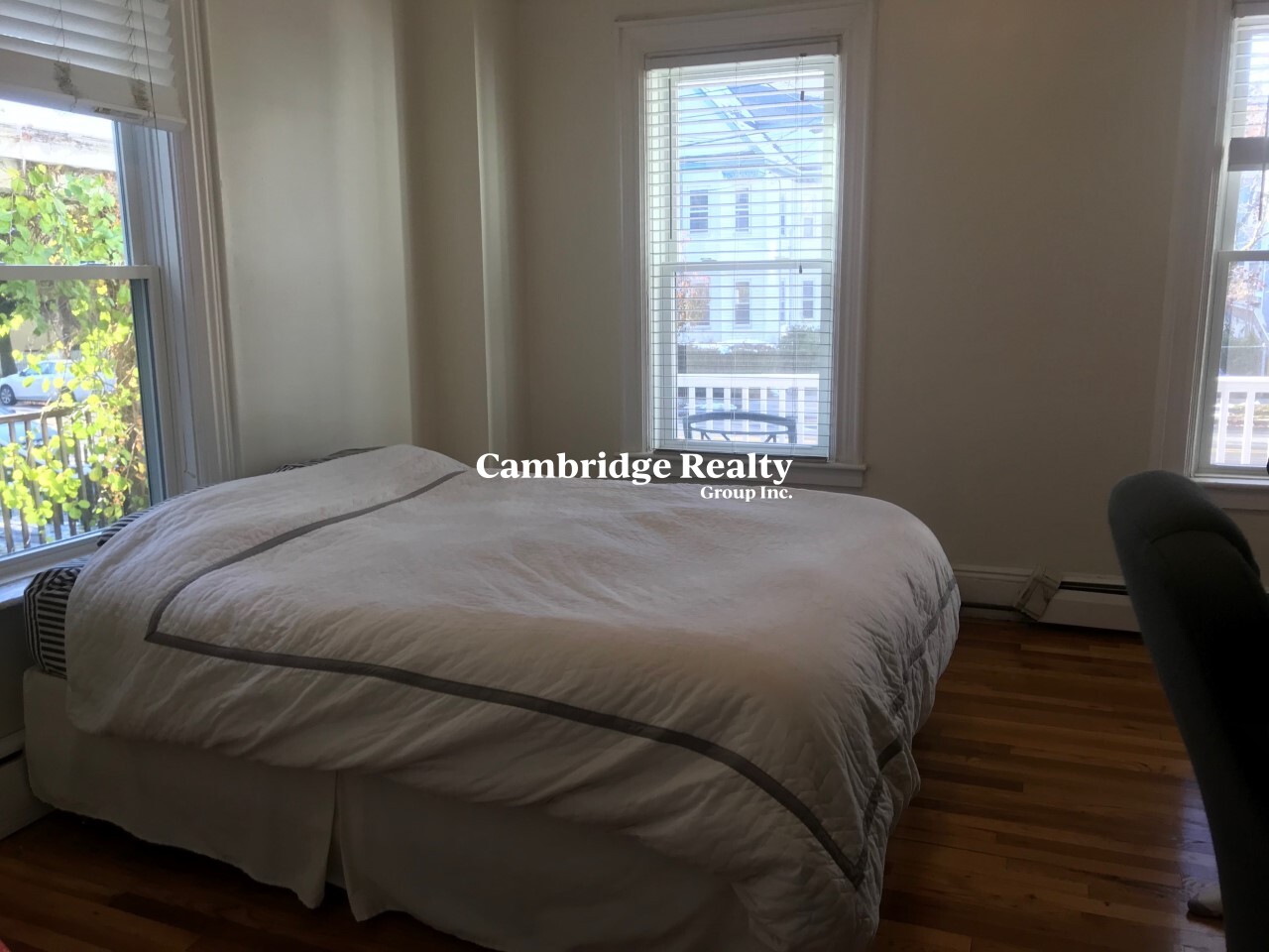 48 Cameron Ave, Teele Square