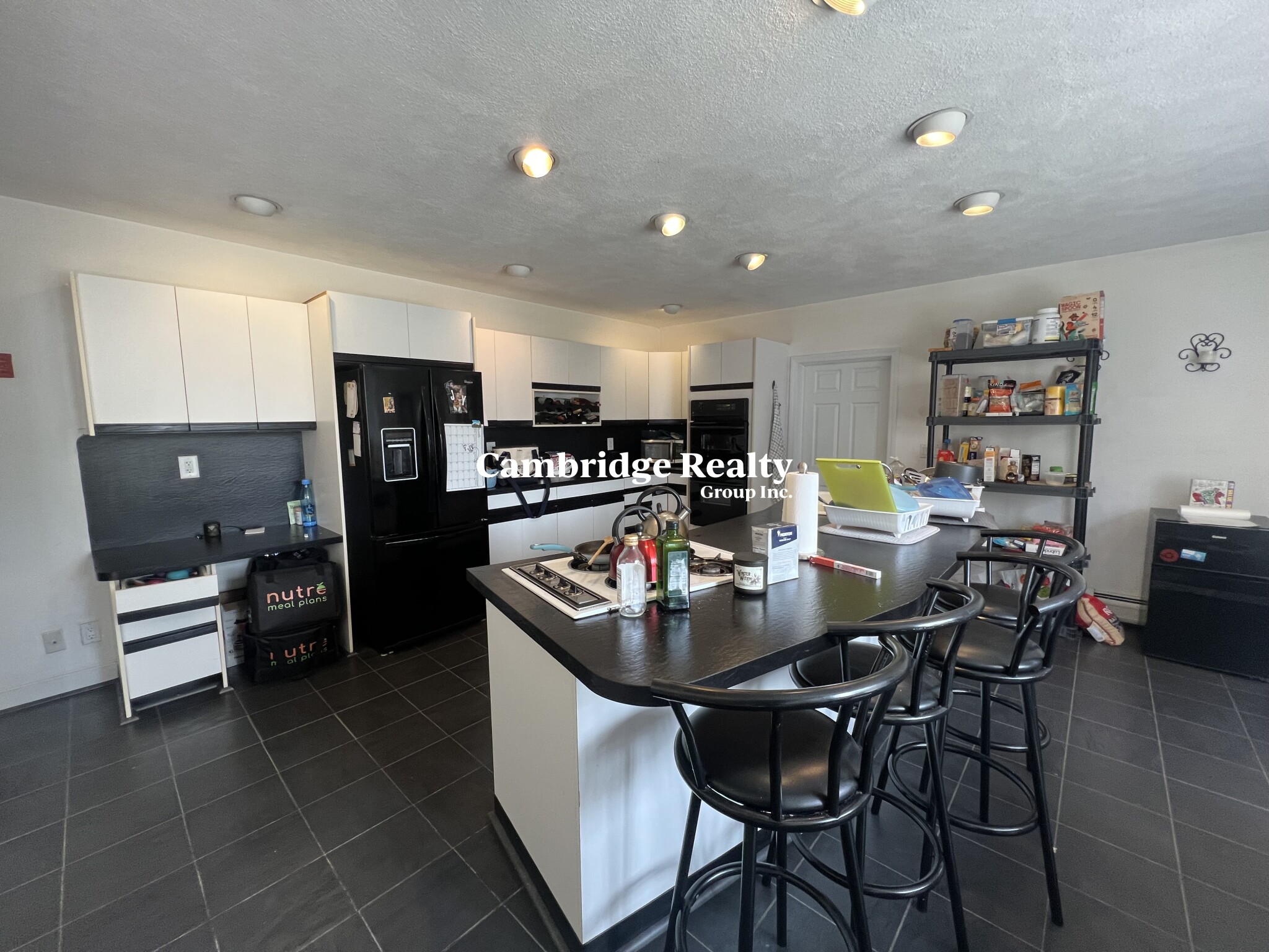 3 bed, 1 bath apartment for rent at 32 Winchester St Unit 1, Medford Hillside — photo 5 of 25