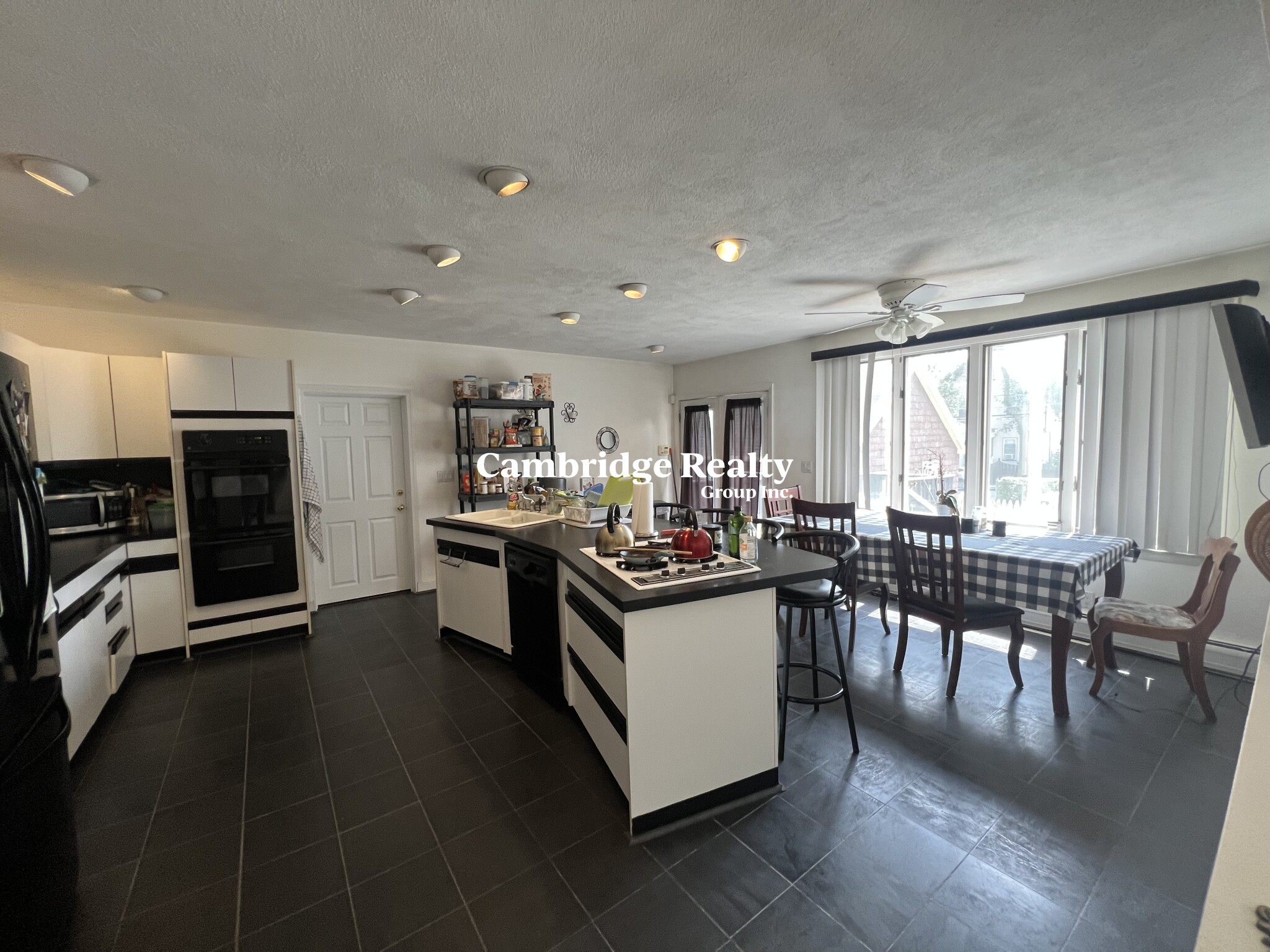 3 bed, 1 bath apartment for rent at 32 Winchester St Unit 1, Medford Hillside — photo 1 of 25