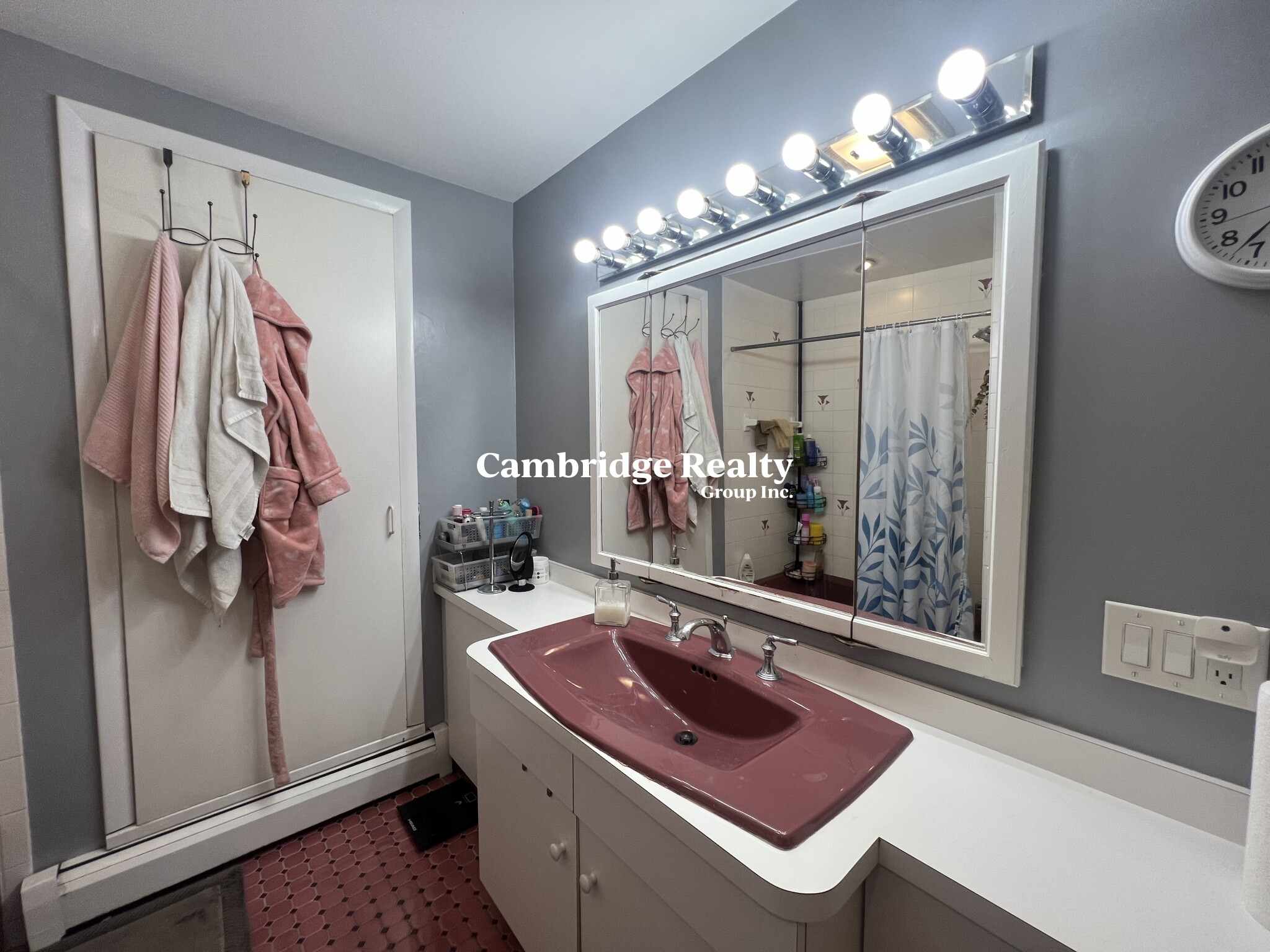 3 bed, 1 bath apartment for rent at 32 Winchester St Unit 1, Medford Hillside — photo 12 of 25