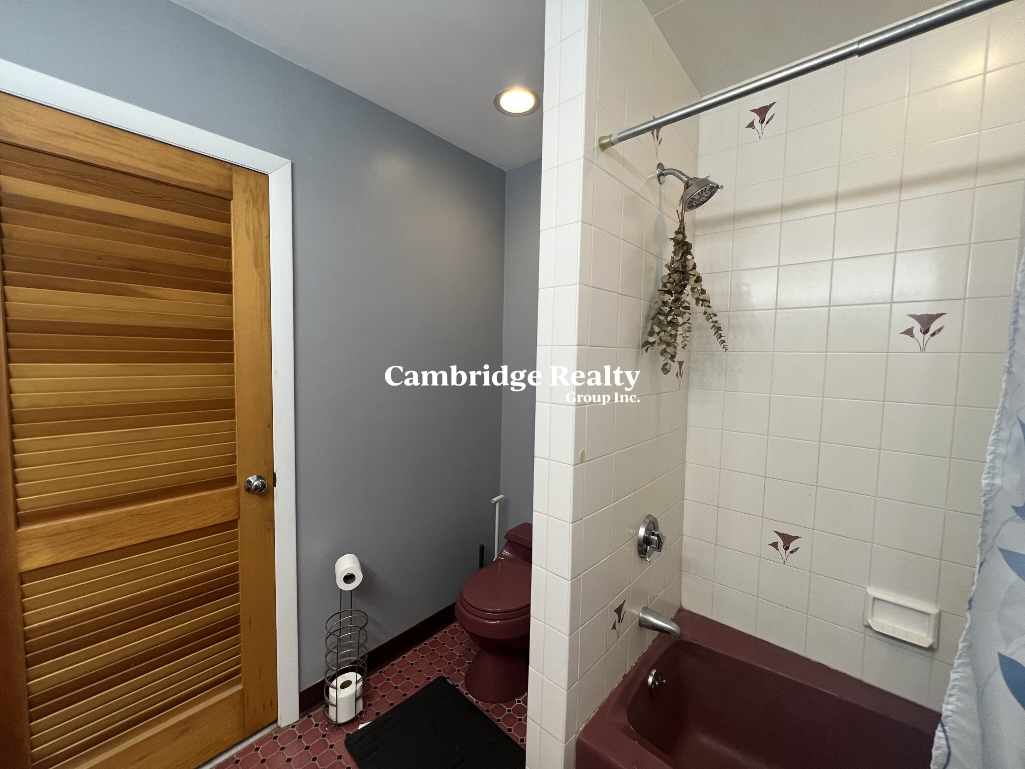 3 bed, 1 bath apartment for rent at 32 Winchester St Unit 1, Medford Hillside — photo 10 of 25