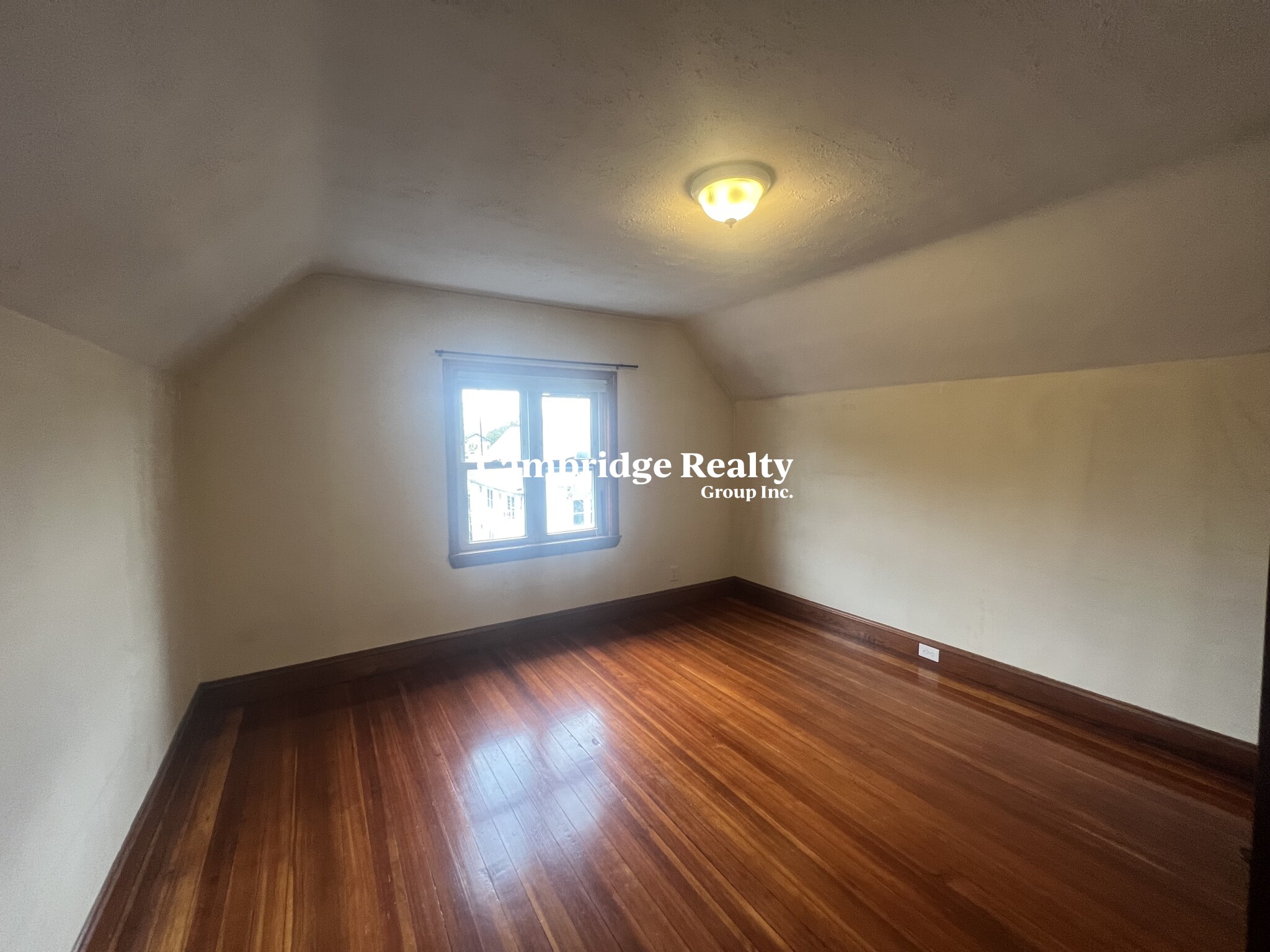 3.5 bed, 1 bath apartment for rent at 929 Broadway Unit 2, Ball Square — photo 12 of 17