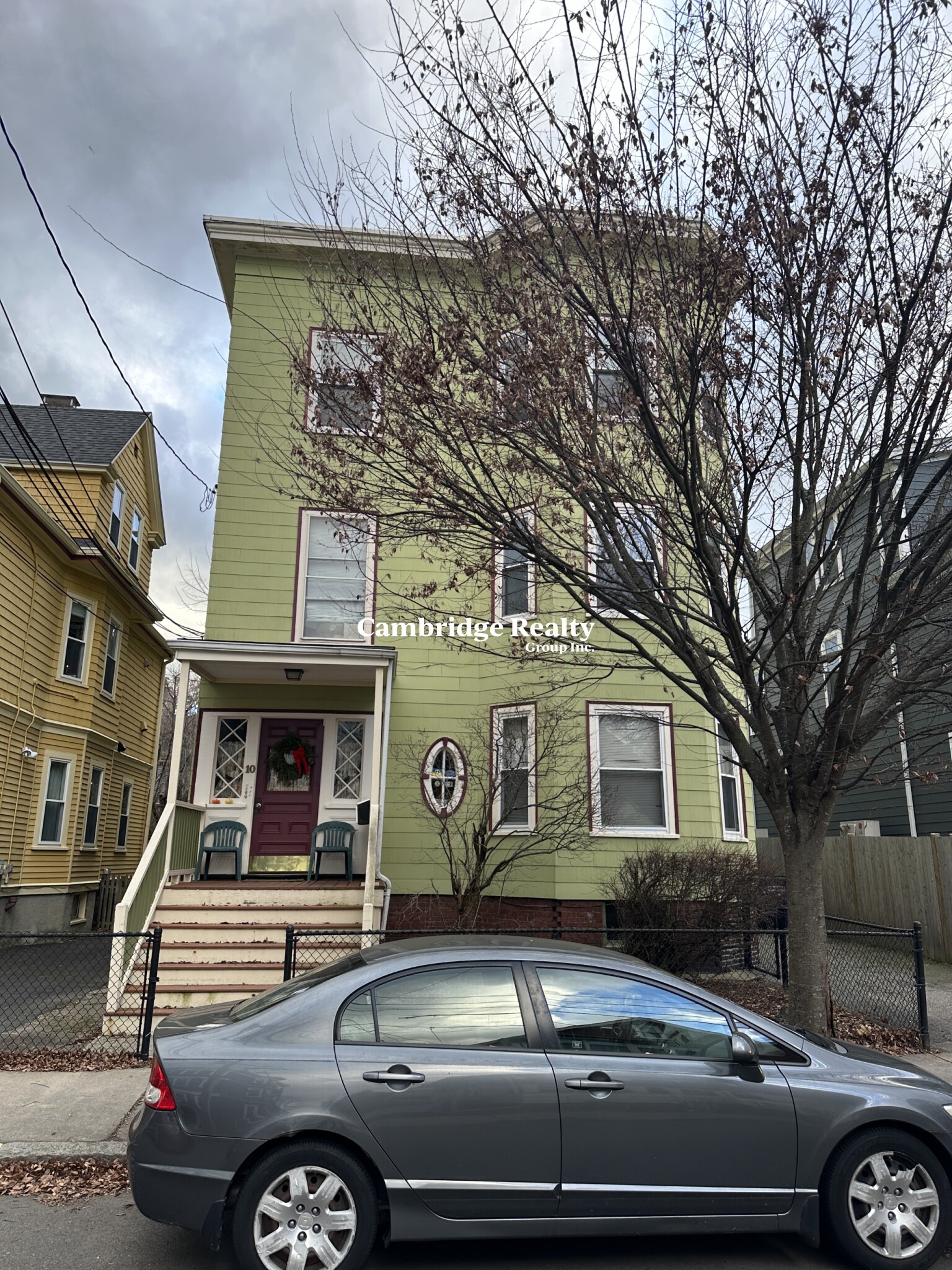 10 Farragut Ave, West Somerville