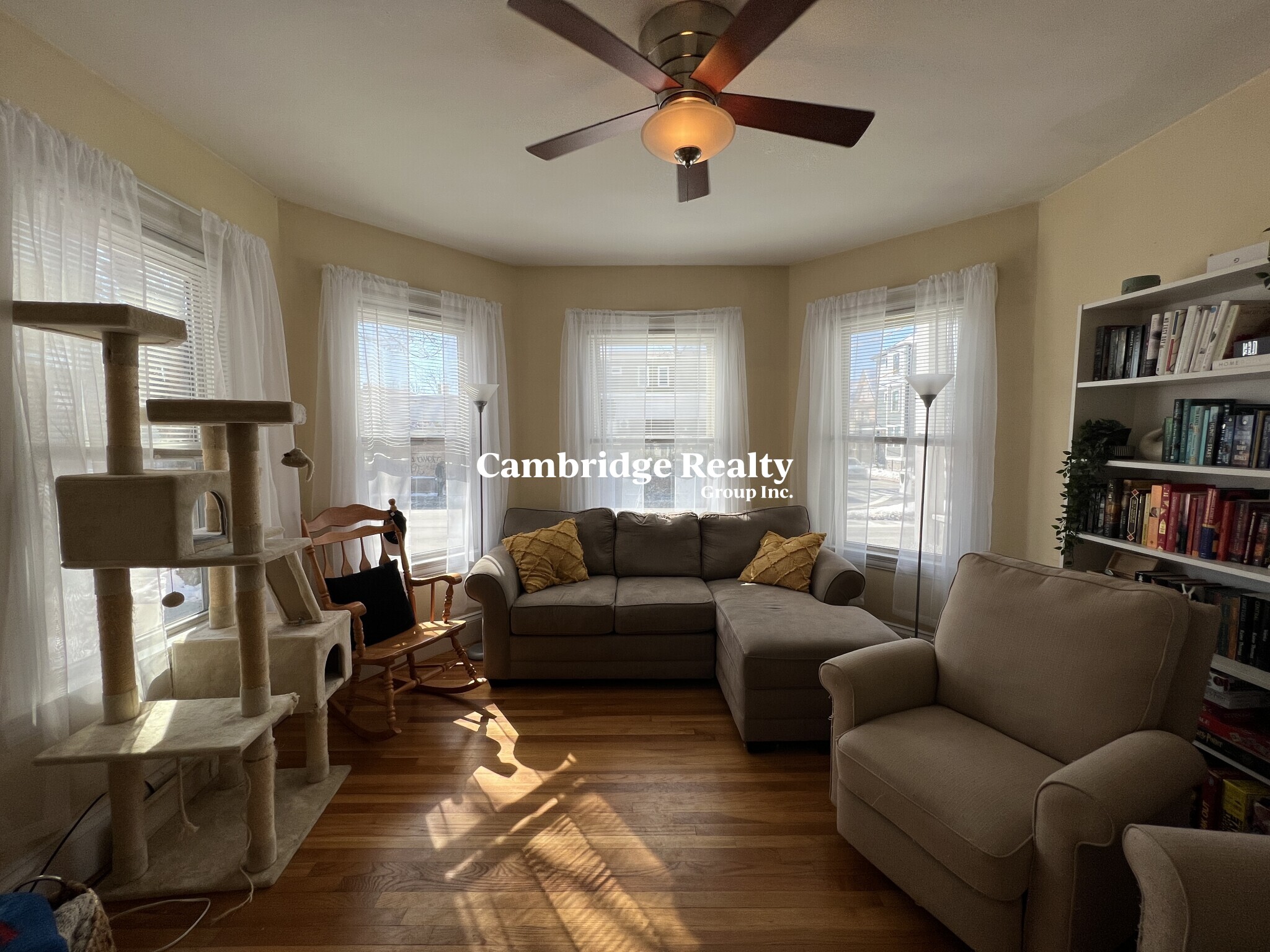 381 Highland Ave, Powder House Square