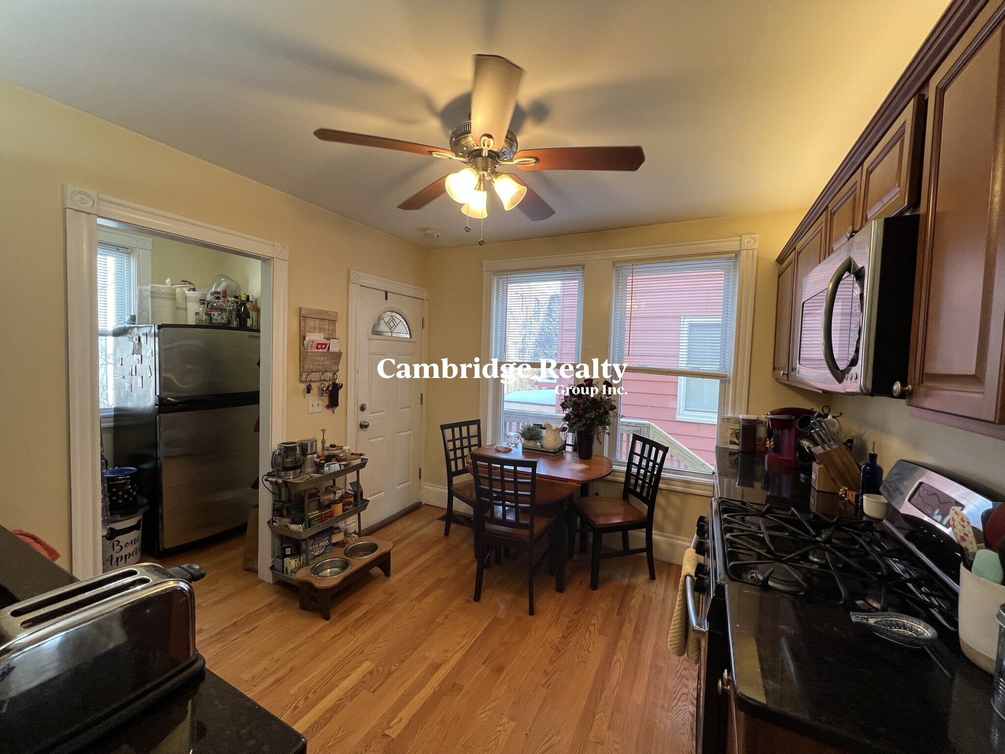 381 Highland Ave, Powder House Square