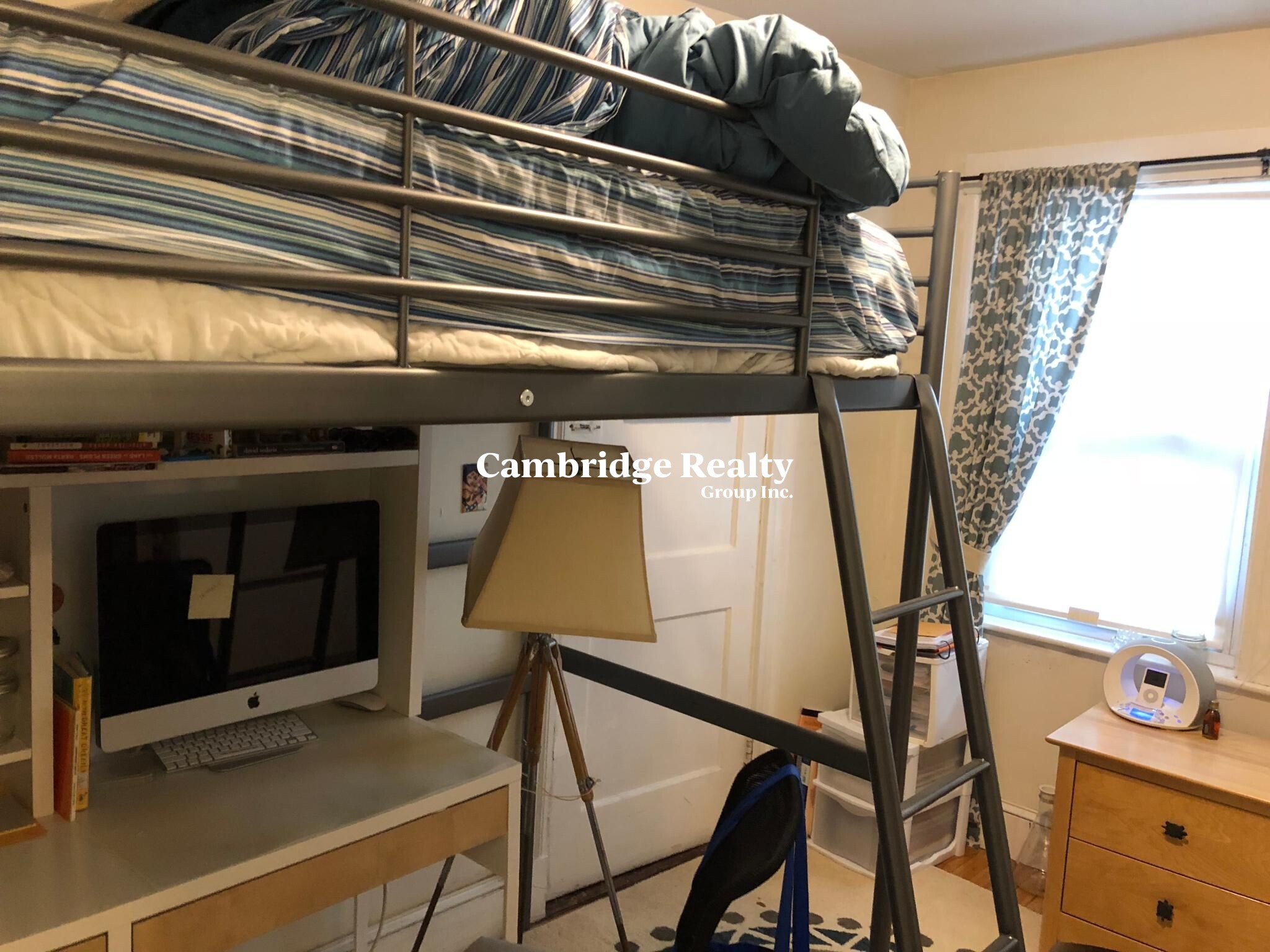 31 Corinthian Rd, Tufts