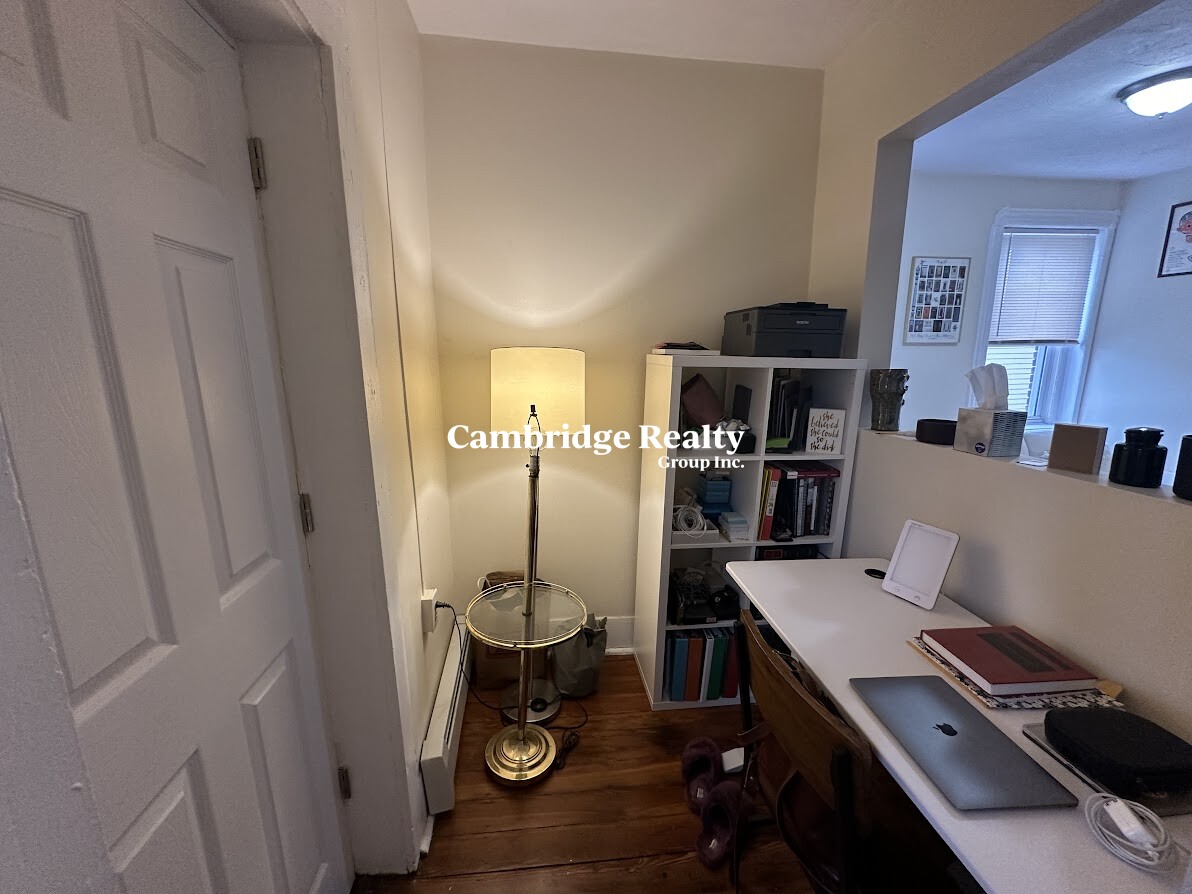 2 bed, 1 bath apartment for rent at 1056 Cambridge St Unit 5T, Inman Square — photo 8 of 11