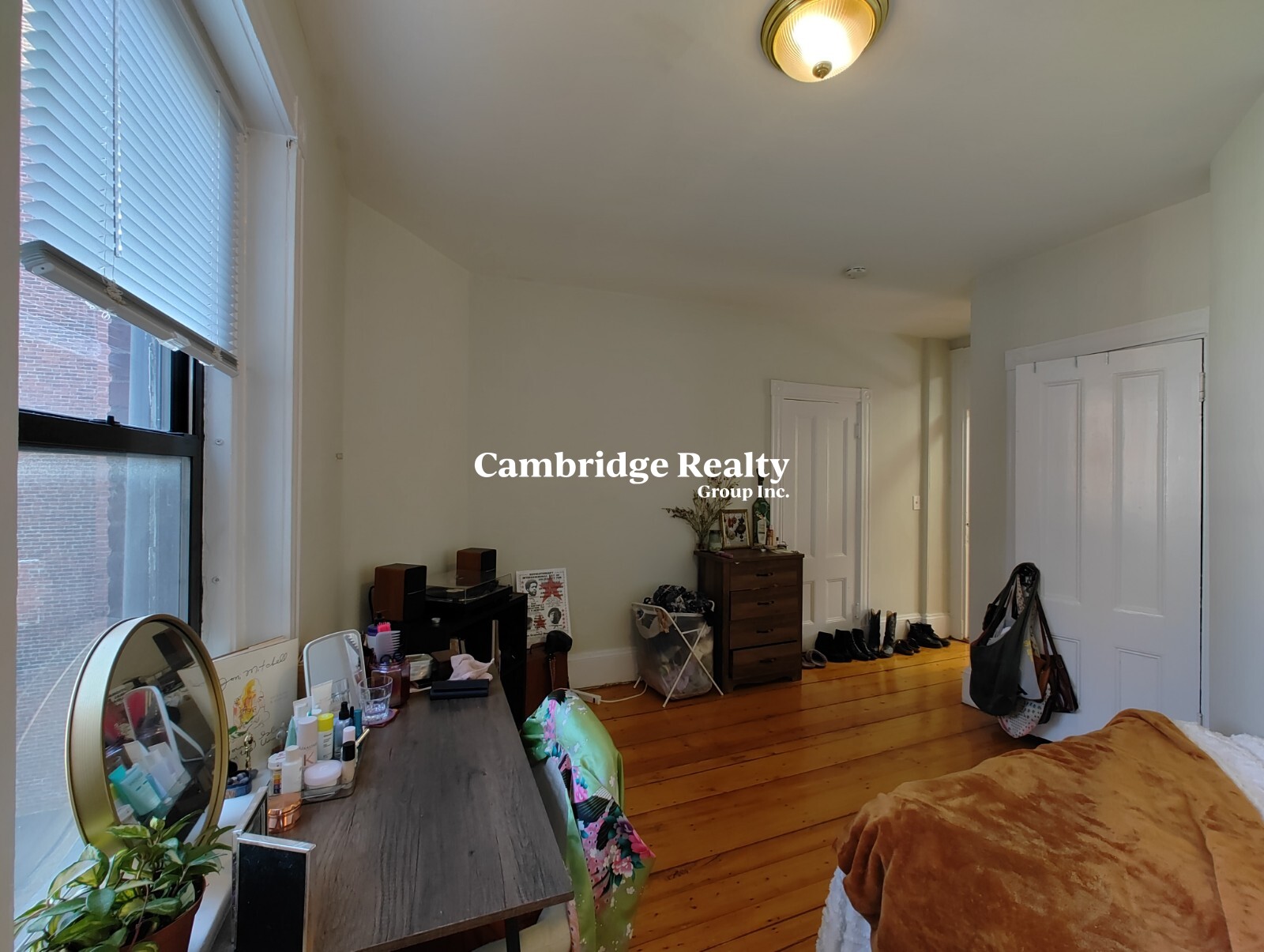 313 Cambridge St, East Cambridge