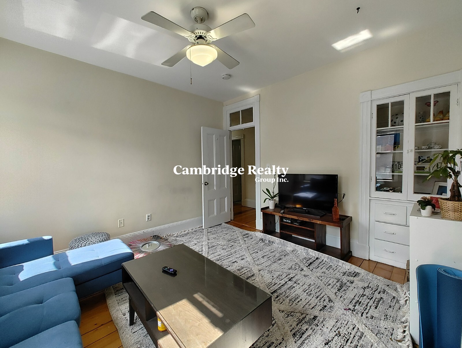 313 Cambridge St, East Cambridge