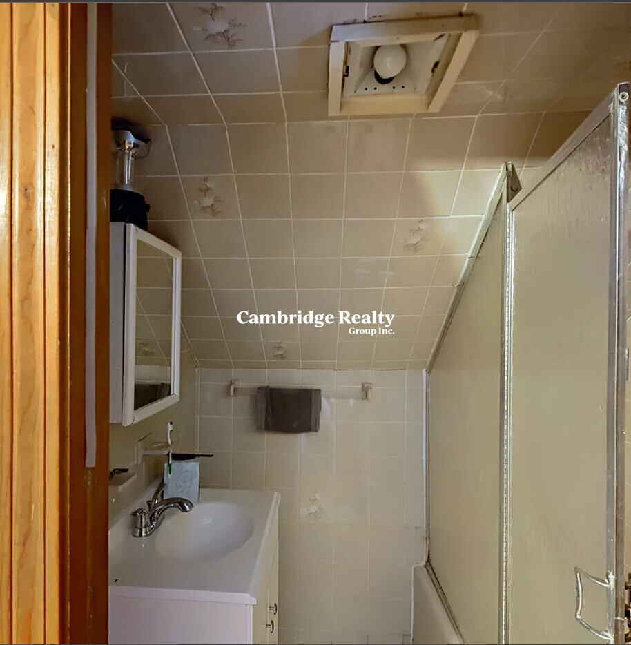 585 Somerville Ave, Spring Hill