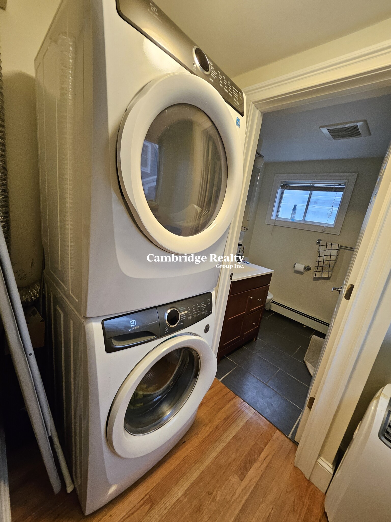 5 bed, 3 bath apartment for rent at 11 Winter Hill Rd Unit 2, South Medford — photo 26 of 29