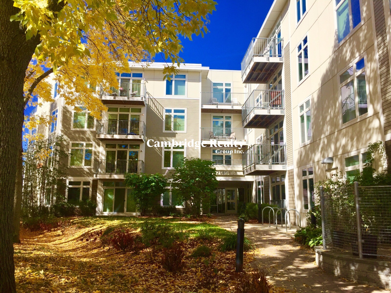 7 Cameron Ave, North Cambridge