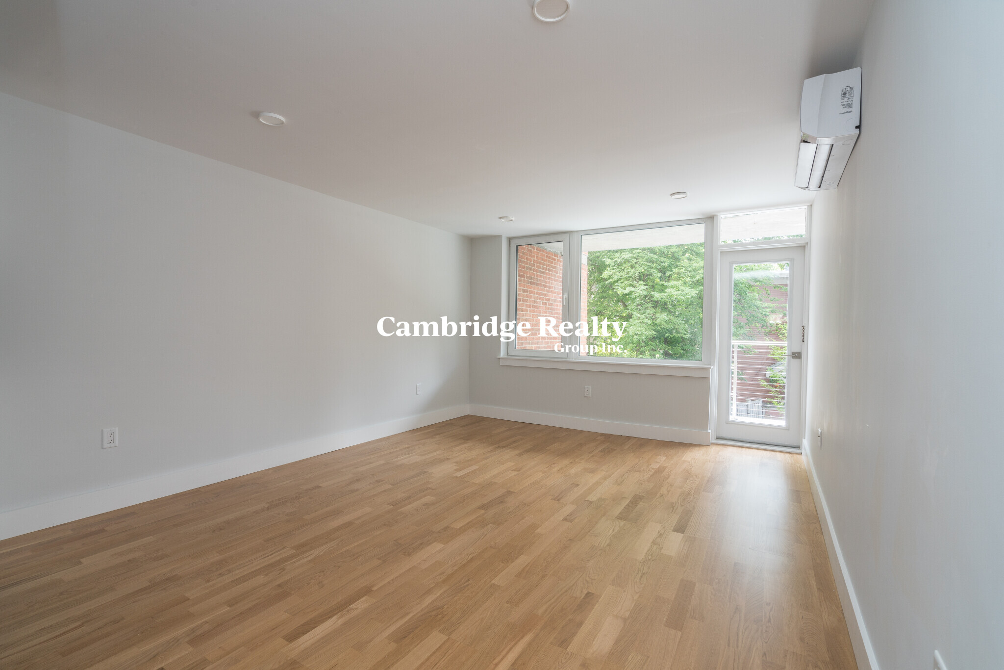 334 Harvard St, Mid-Cambridge