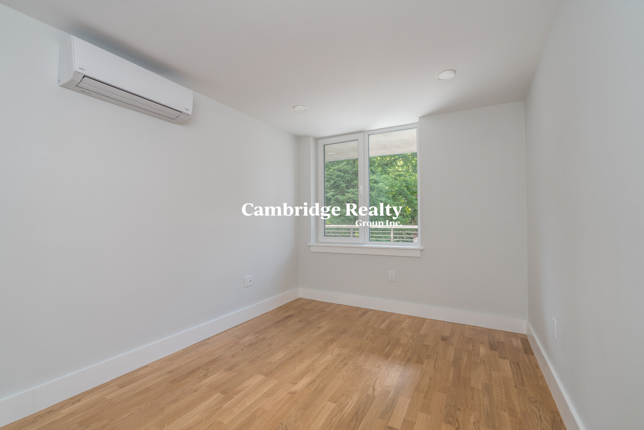 334 Harvard St, Mid-Cambridge