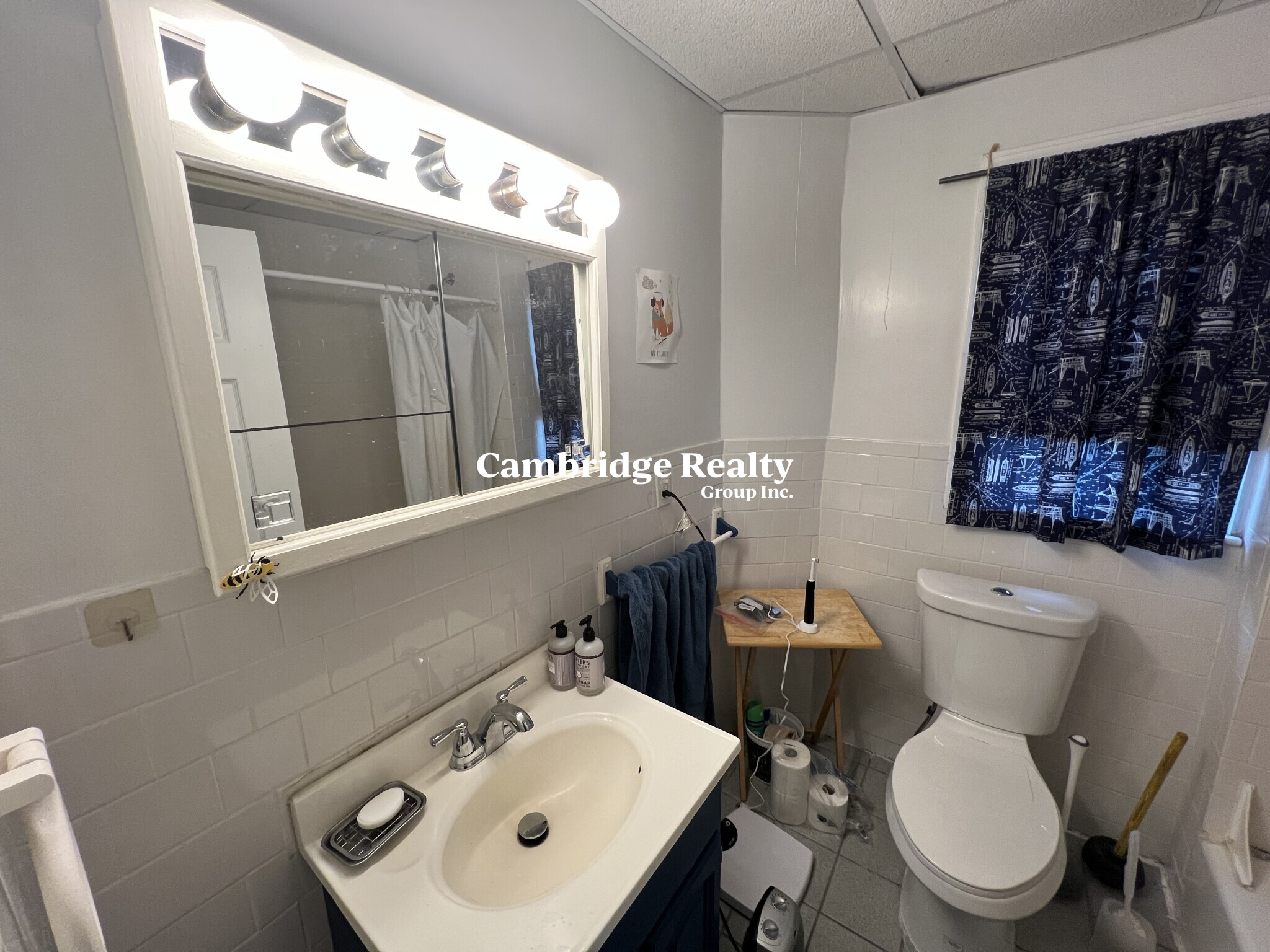 35 Cameron Ave, Teele Square