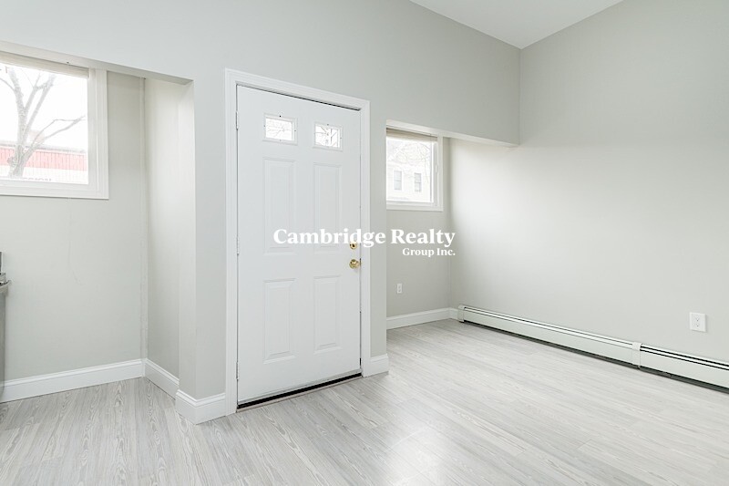 145 Columbia St, The Port