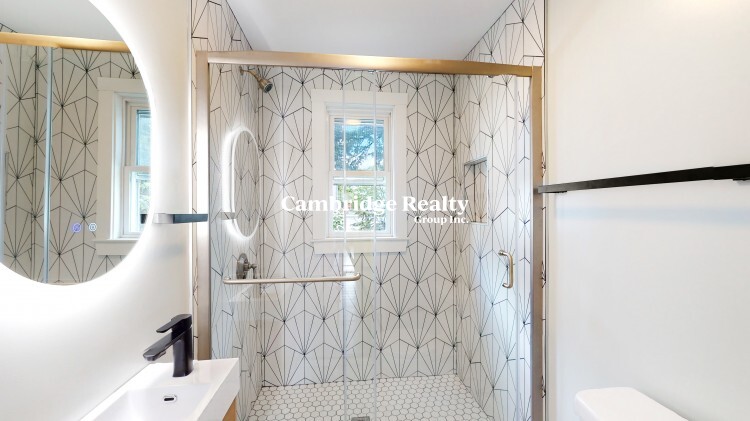 57 Hawthorne St, Davis Square