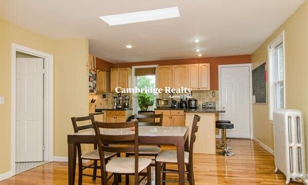 45 School St, Spring Hill