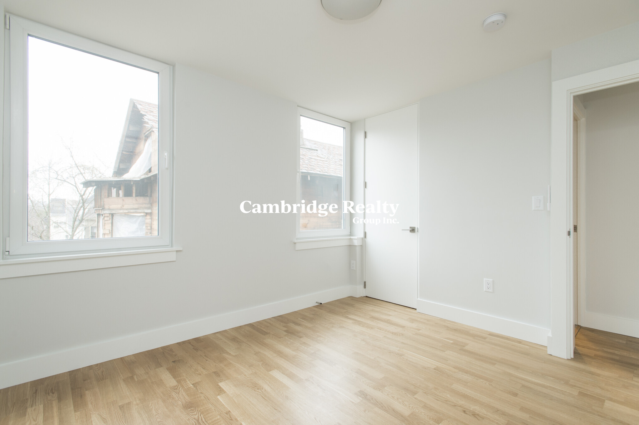 334 Harvard St, Mid-Cambridge