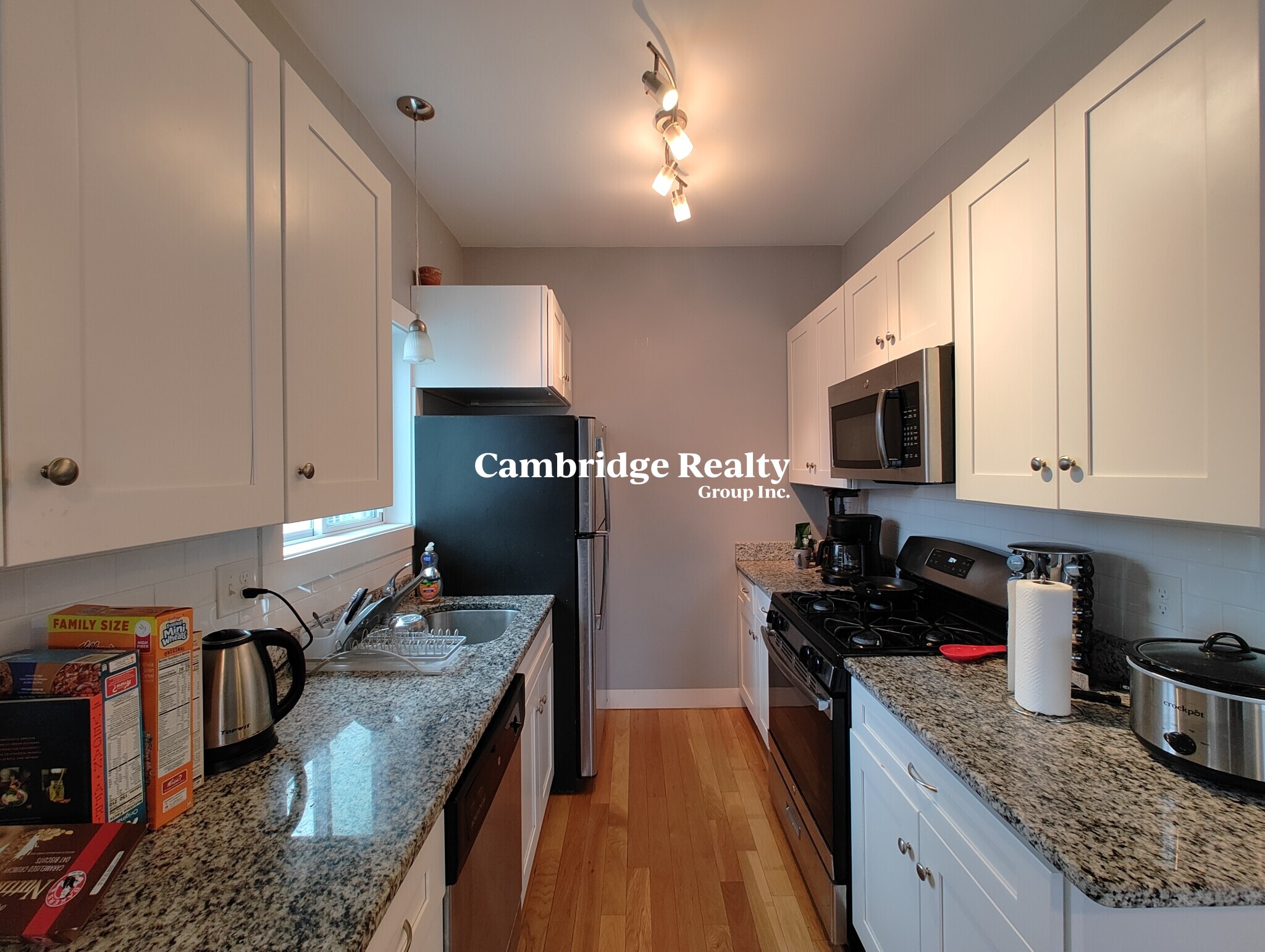 287 Beacon St, Ward Two