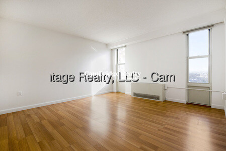 295 Harvard St, Mid-Cambridge