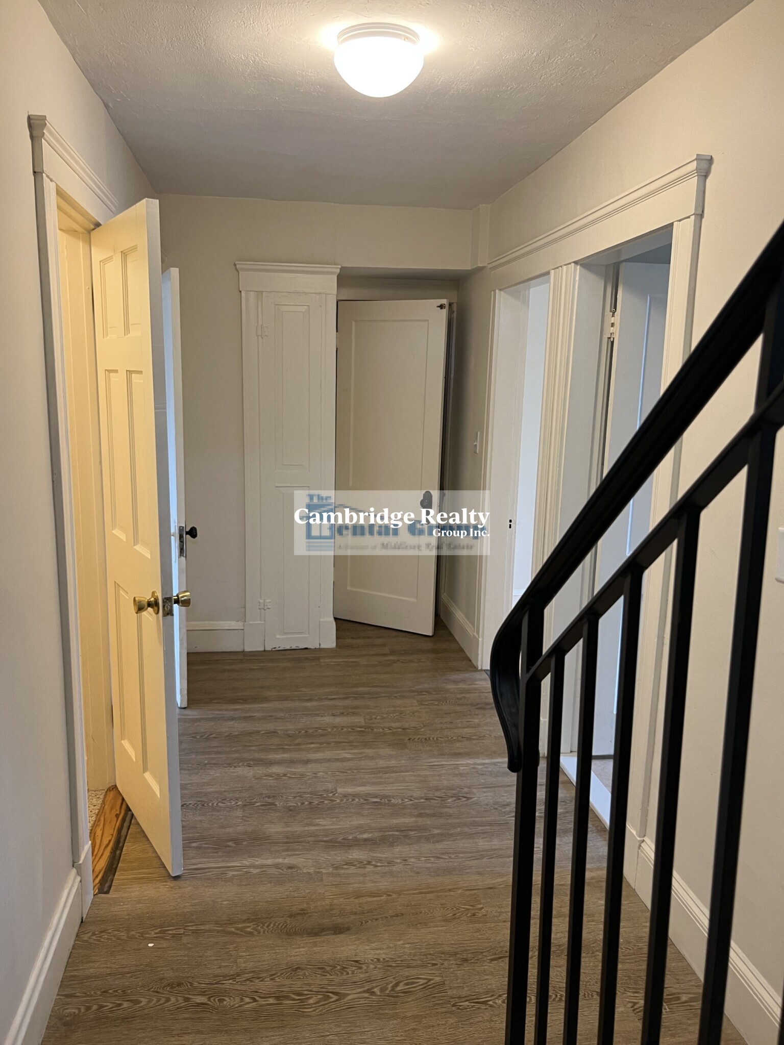 242 Waverley Ave, Watertown